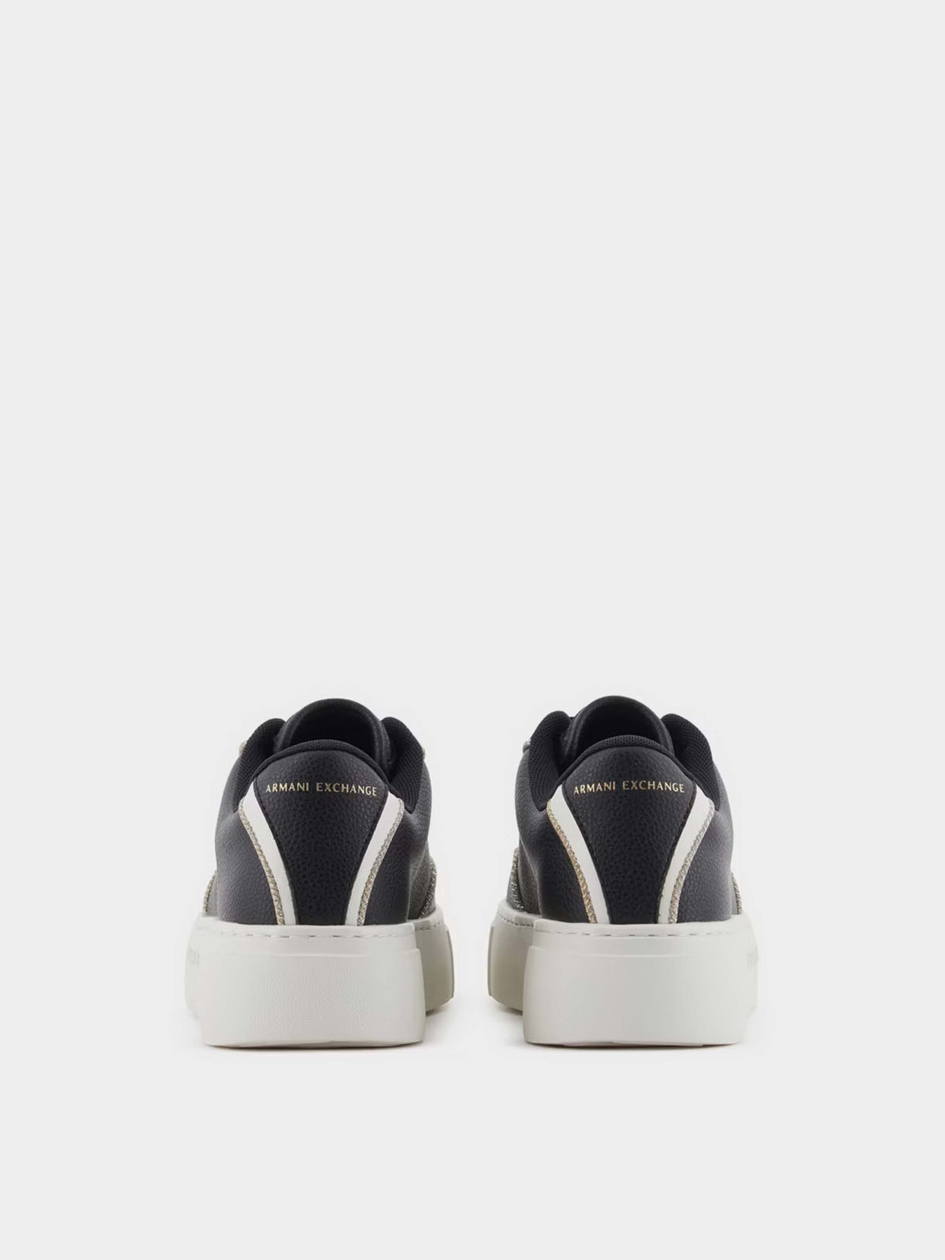 Кроссовки Armani Exchange модель XDX160-XV888-T780 Фото