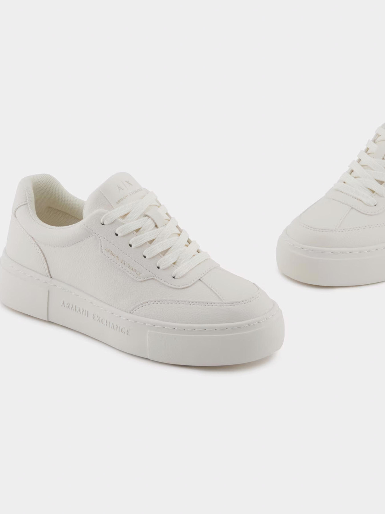 Кеди Armani Exchange модель XW001662-AF17351-U0011 Кеди Armani Exchange модель XW001662-AF17351-U0011 Фото