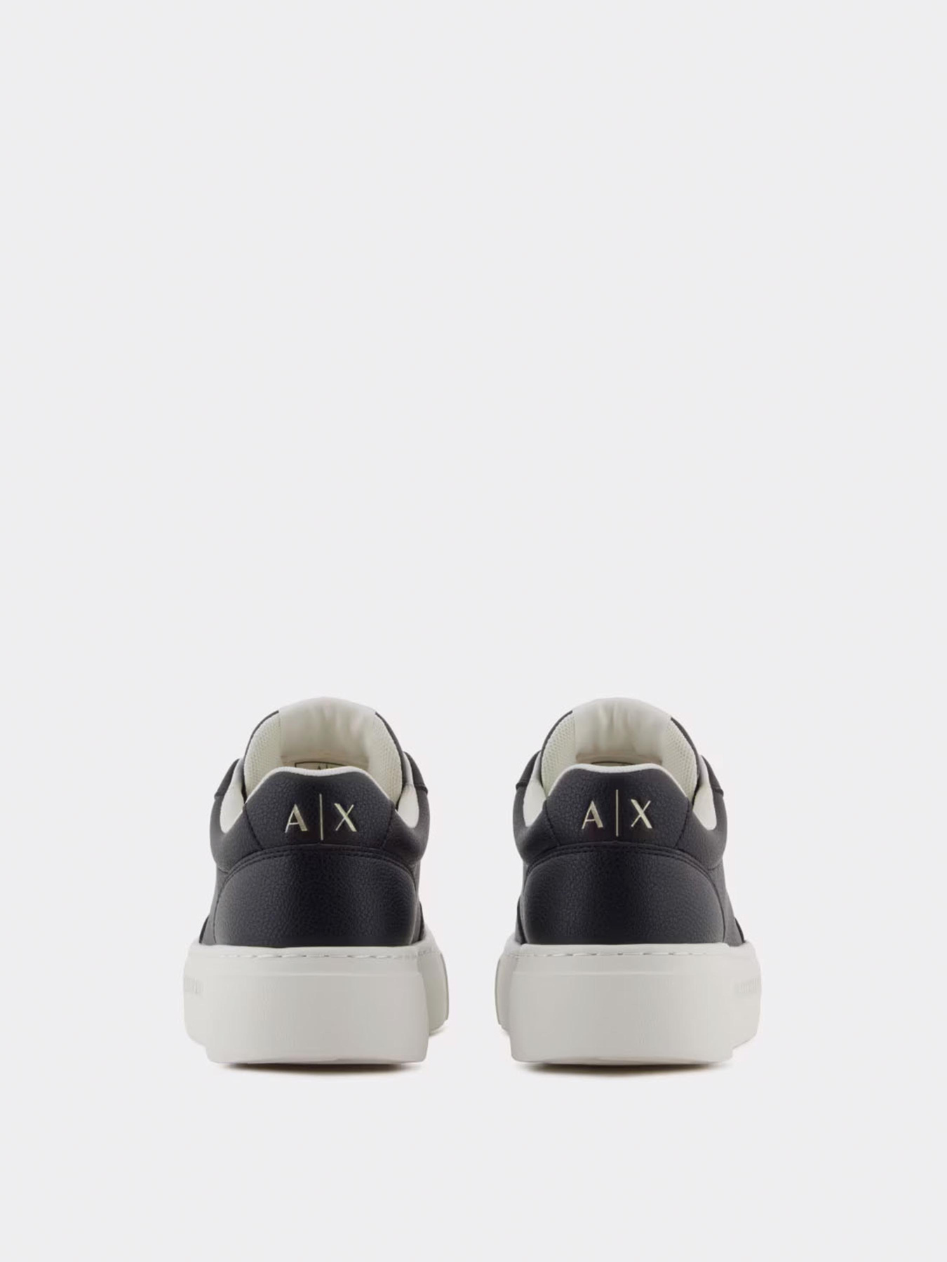 Кеди Armani Exchange модель XW001662-AF17351-UC001 Кеди Armani Exchange модель XW001662-AF17351-UC001 Фото