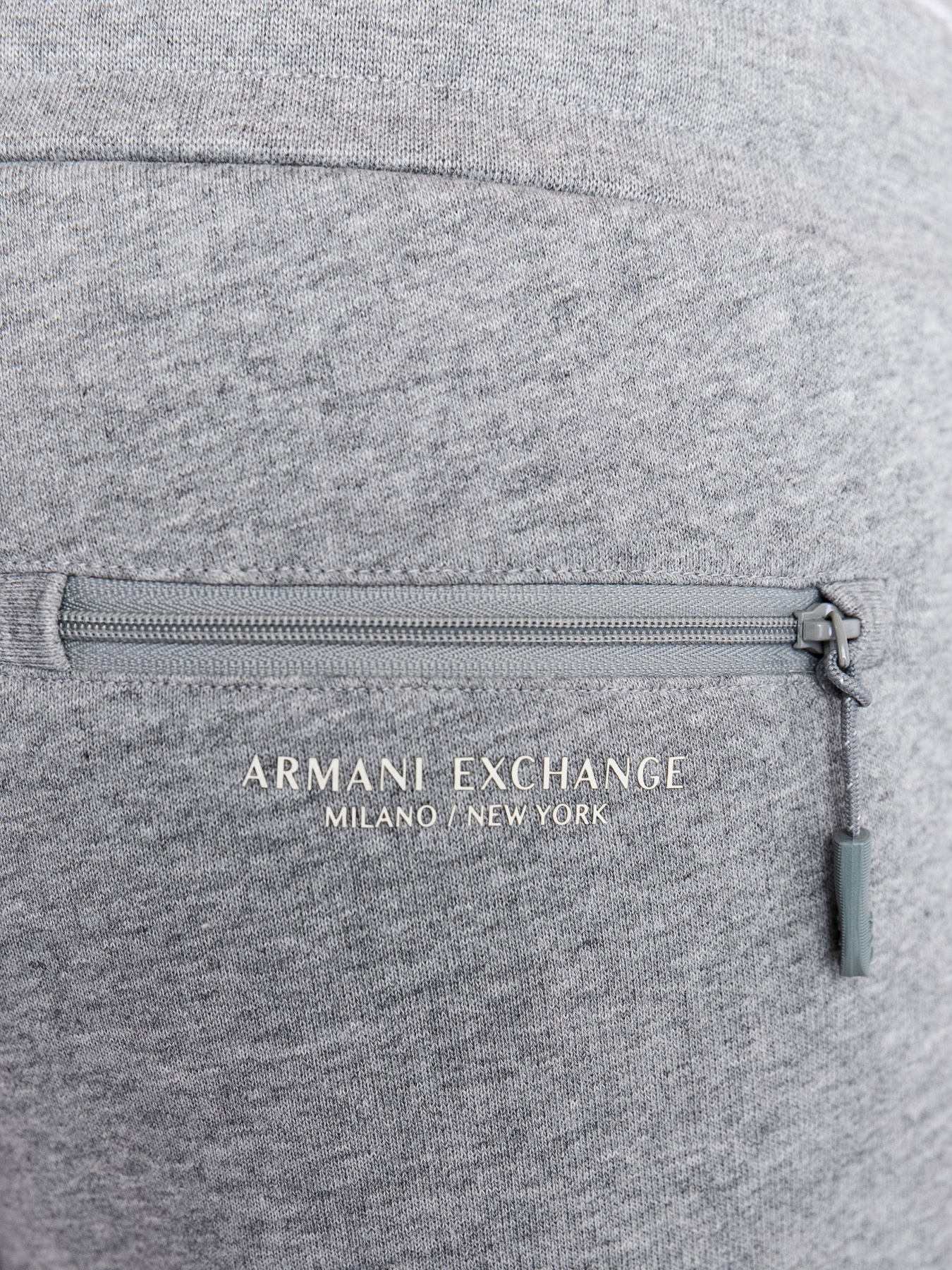 Брюки Armani Exchange модель 8NZP73-ZJKRZ-3901 Фото