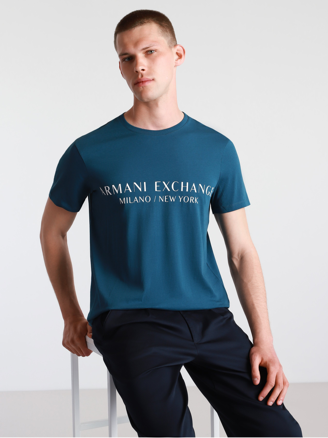 Футболки и поло Armani Exchange модель 8NZT72-Z8H4Z-05CR Фото