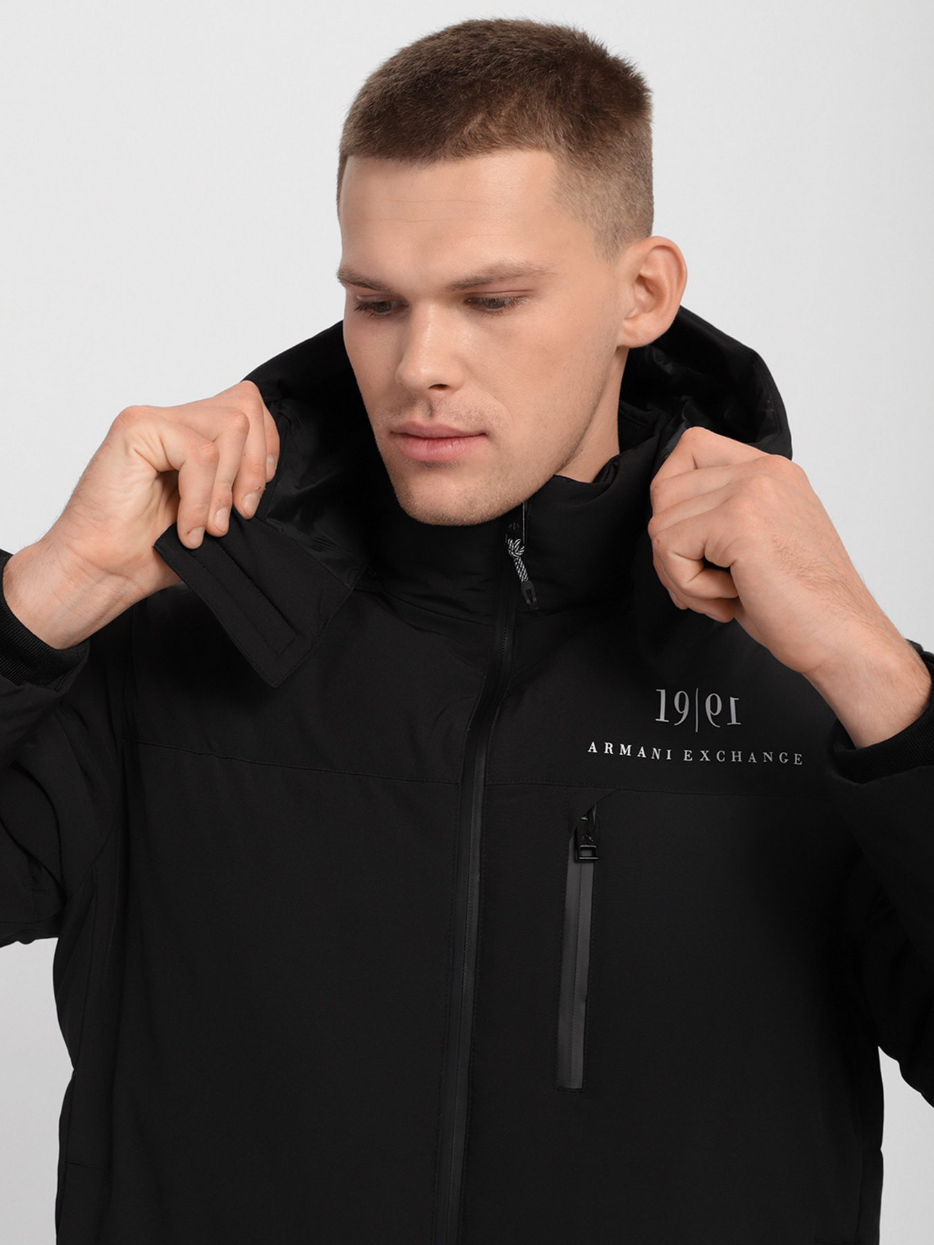 Куртки та дублянки Armani Exchange модель 6KZB12-ZNICZ-1200 Куртки та дублянки Armani Exchange модель 6KZB12-ZNICZ-1200 Фото