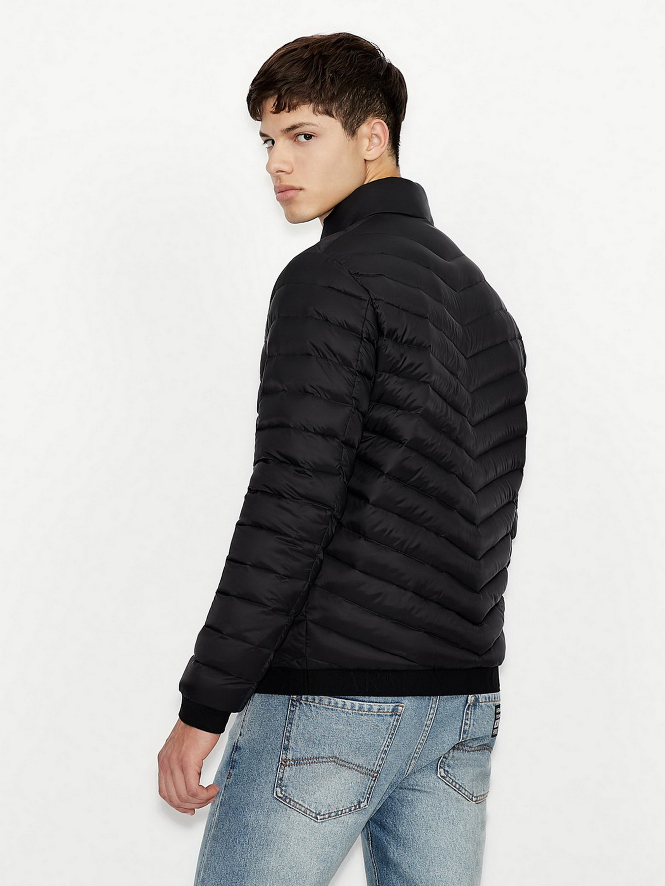 Куртки и дубленки Armani Exchange модель 8NZB52-ZNW3Z-0217 Фото