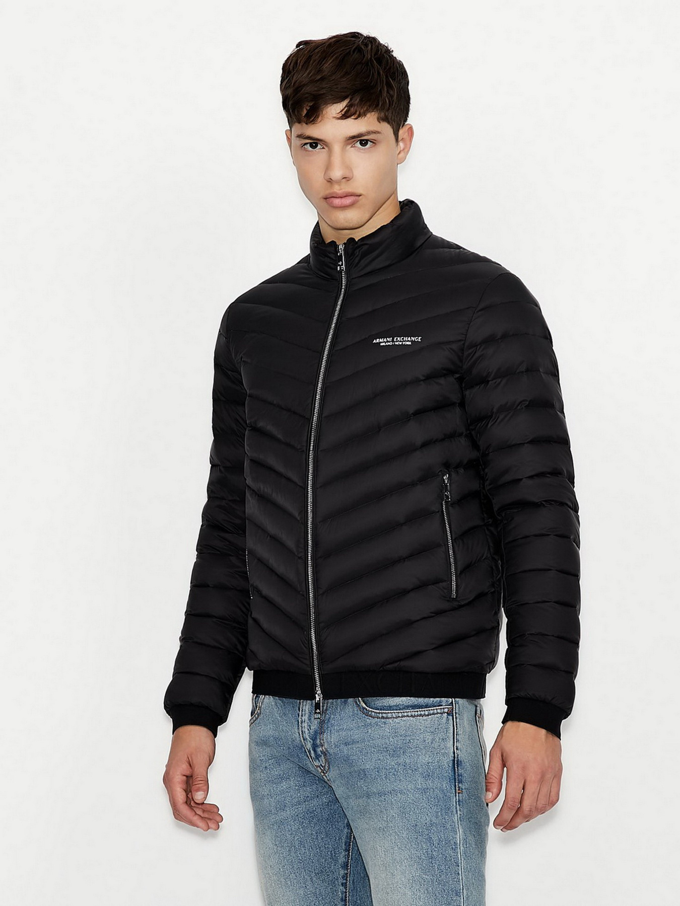 Куртки и дубленки Armani Exchange модель 8NZB52-ZNW3Z-0217 Фото