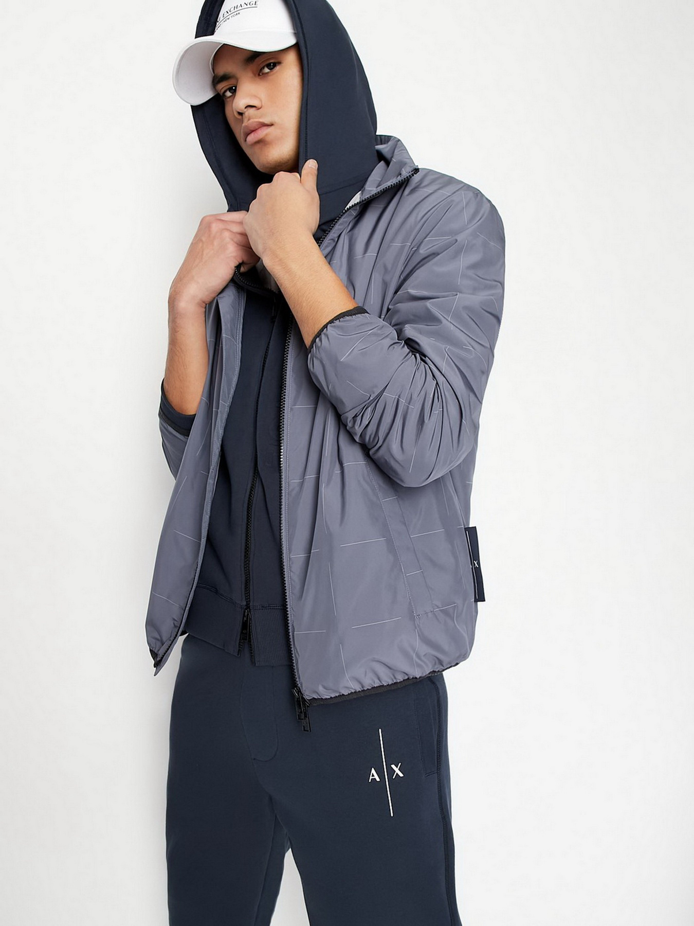 Брюки Armani Exchange модель 3LZPAV-ZJ3UZ-1596 Фото