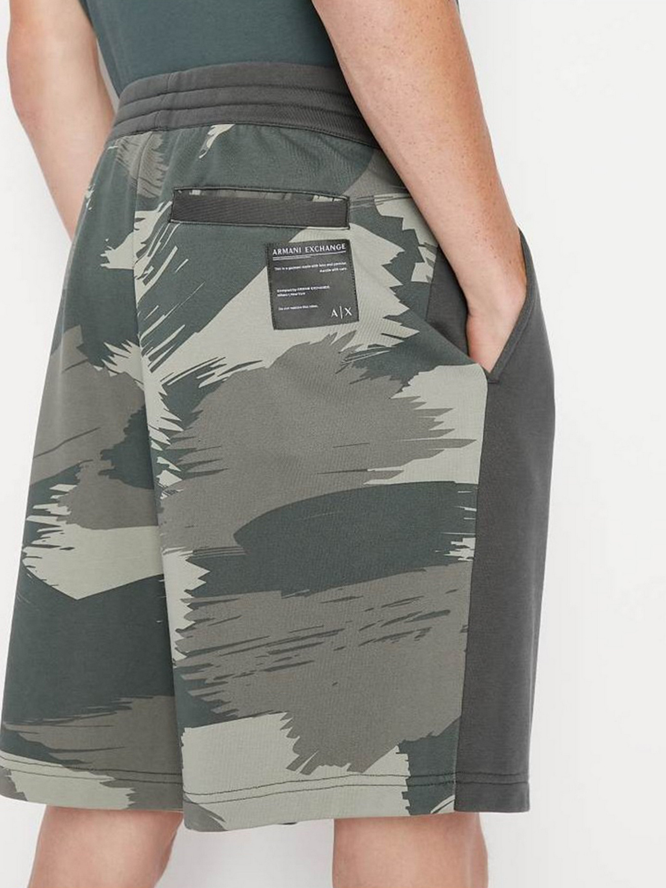 Шорты Armani Exchange модель 3LZSHA-ZJEFZ-25BE Фото