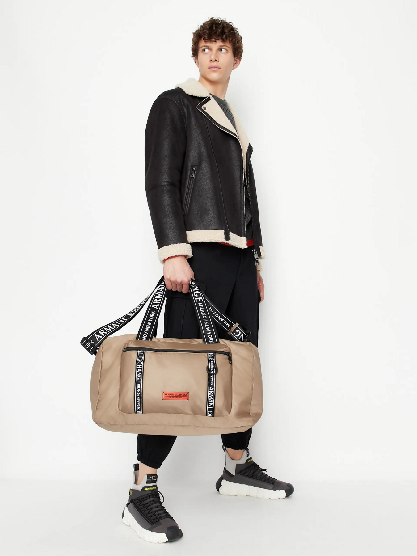 Куртки и дубленки Armani Exchange модель 6LZB37-ZE1DZ-22AS Фото