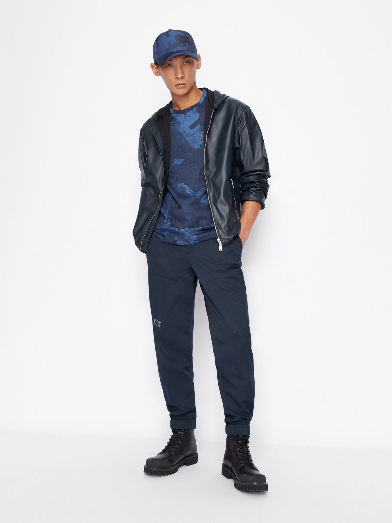 Футболки и поло Armani Exchange модель 6LZTFH-ZJ8EZ-25DH Фото
