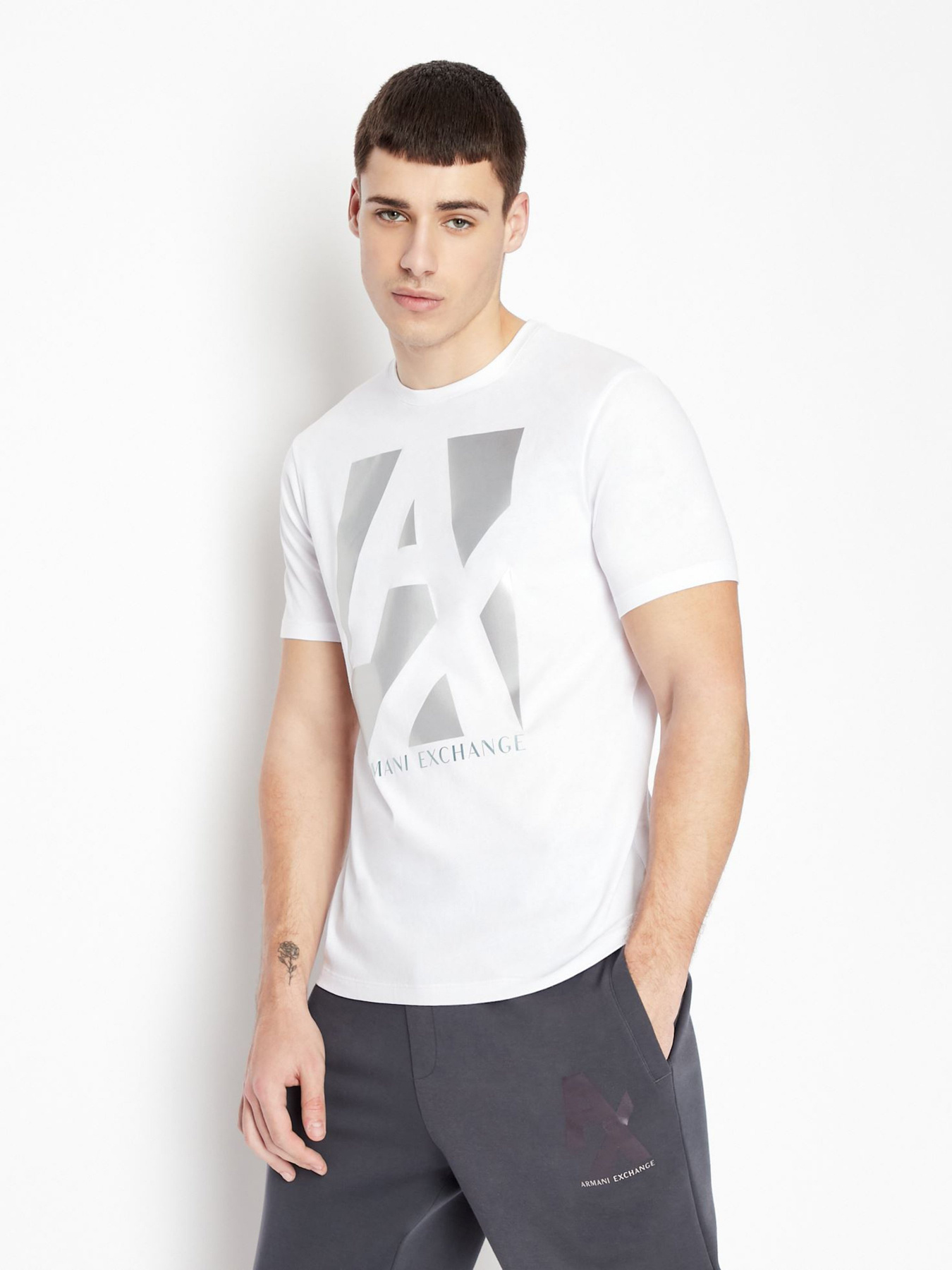 Футболки и поло Armani Exchange модель 6LZTHA-ZJ8EZ-1100 Футболки и поло Armani Exchange модель 6LZTHA-ZJ8EZ-1100 Фото