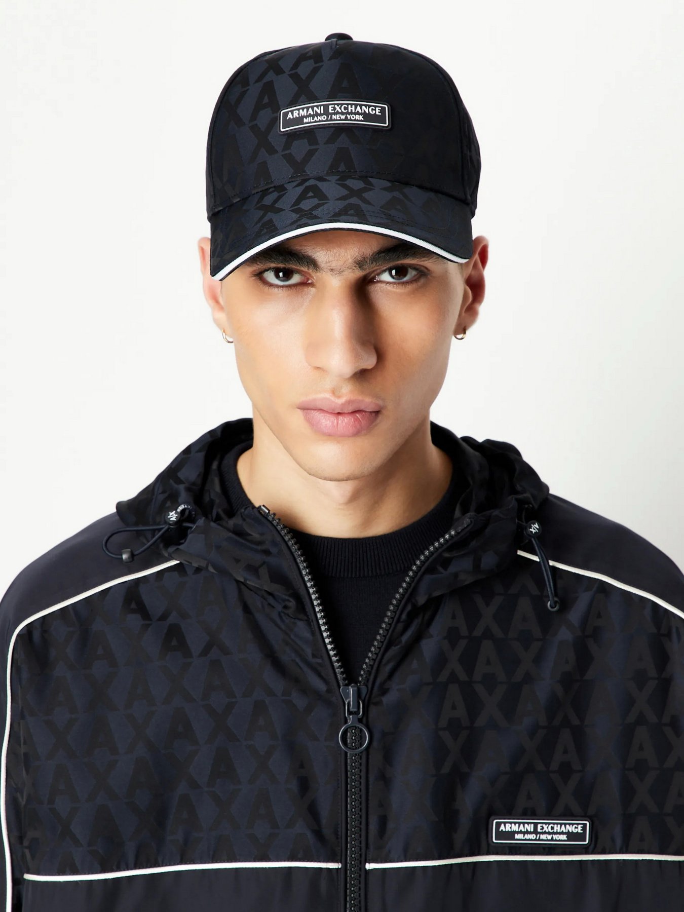 Куртки та дублянки Armani Exchange модель 3RZBL1-ZN1SZ-85CN Фото