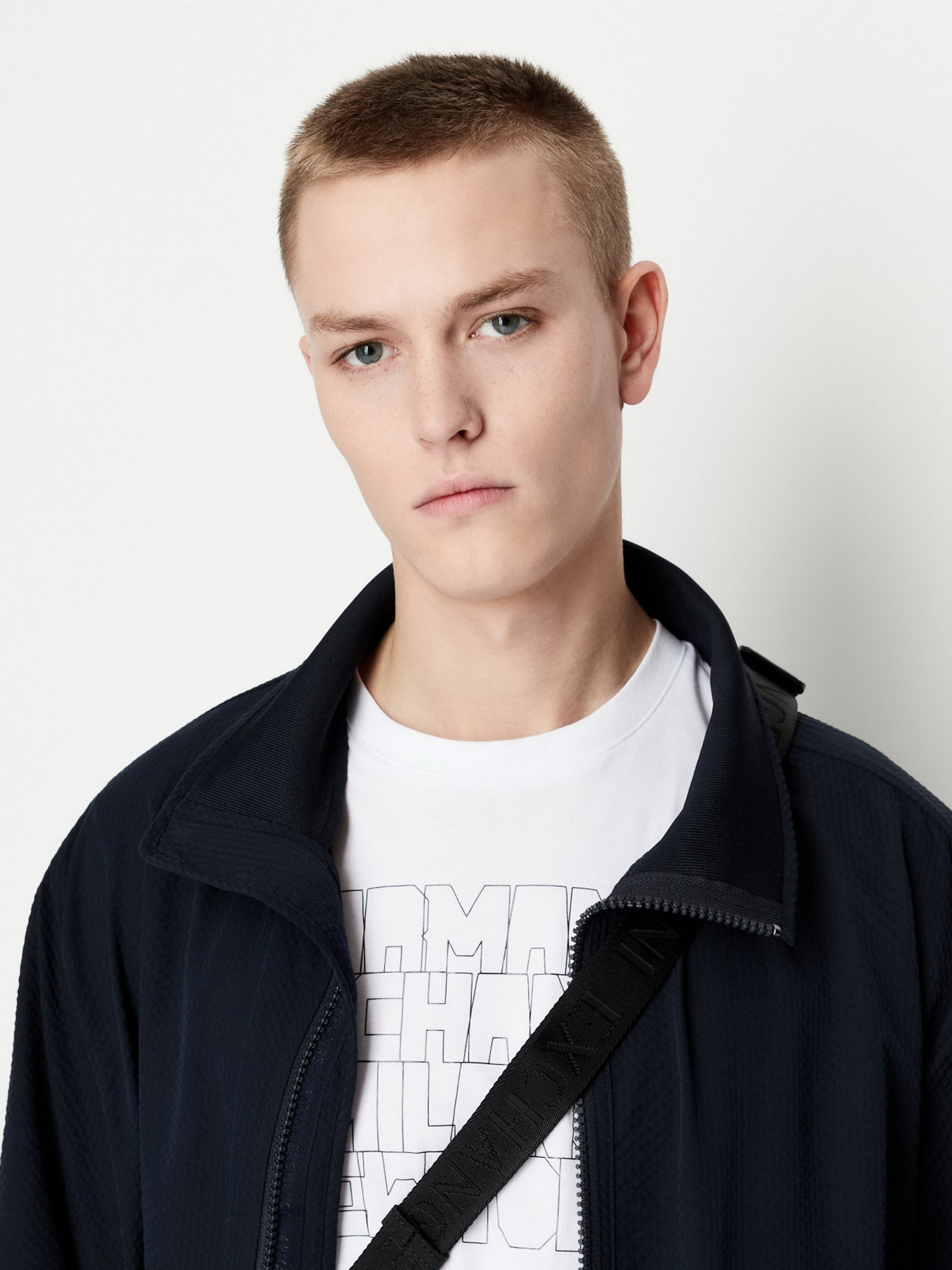 Футболки и поло Armani Exchange модель 3RZTLF-ZJ8EZ-1100 Футболки и поло Armani Exchange модель 3RZTLF-ZJ8EZ-1100 Фото