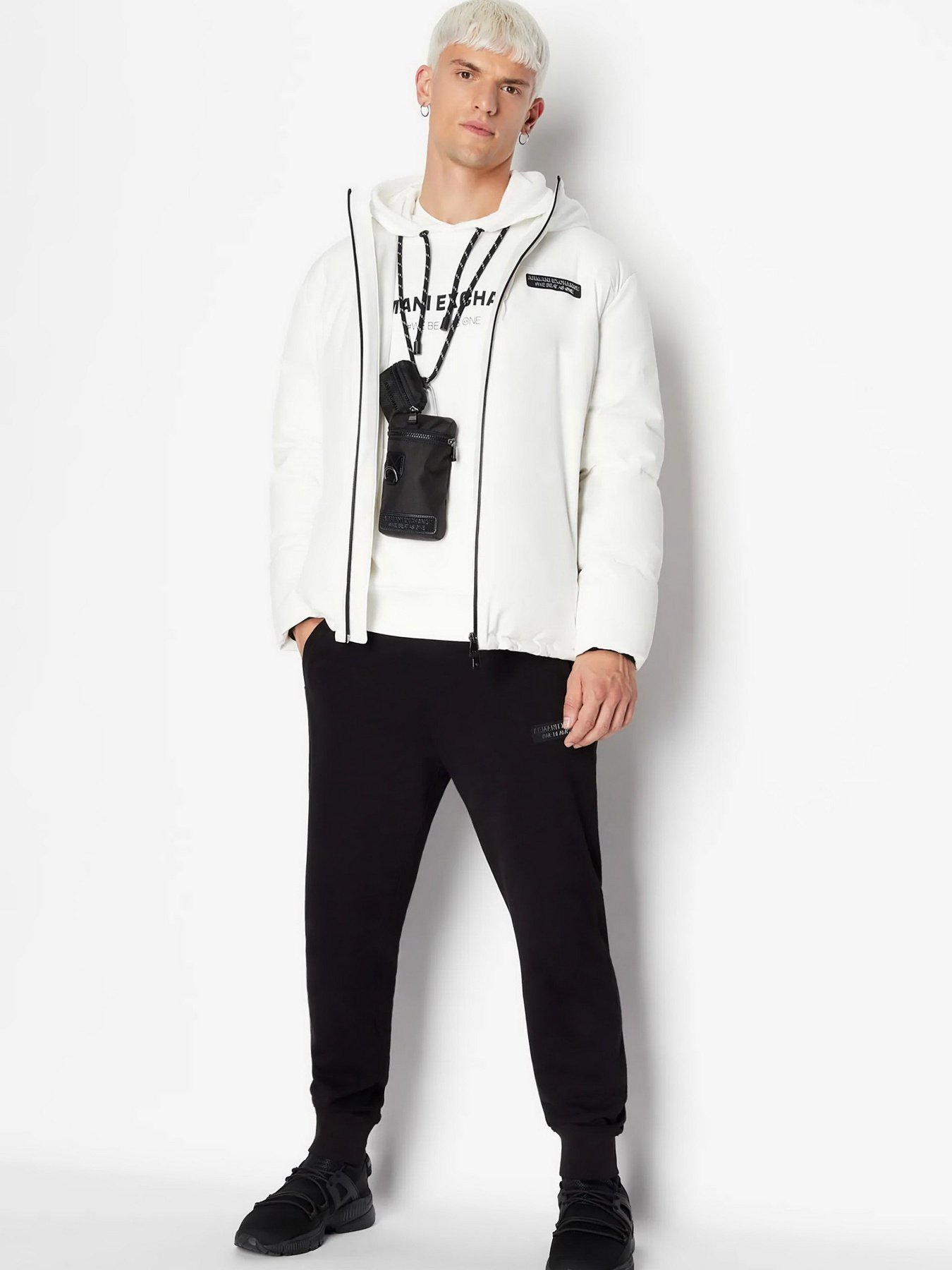 Куртки и дубленки Armani Exchange модель 6RZB03-ZNICZ-1116 Фото