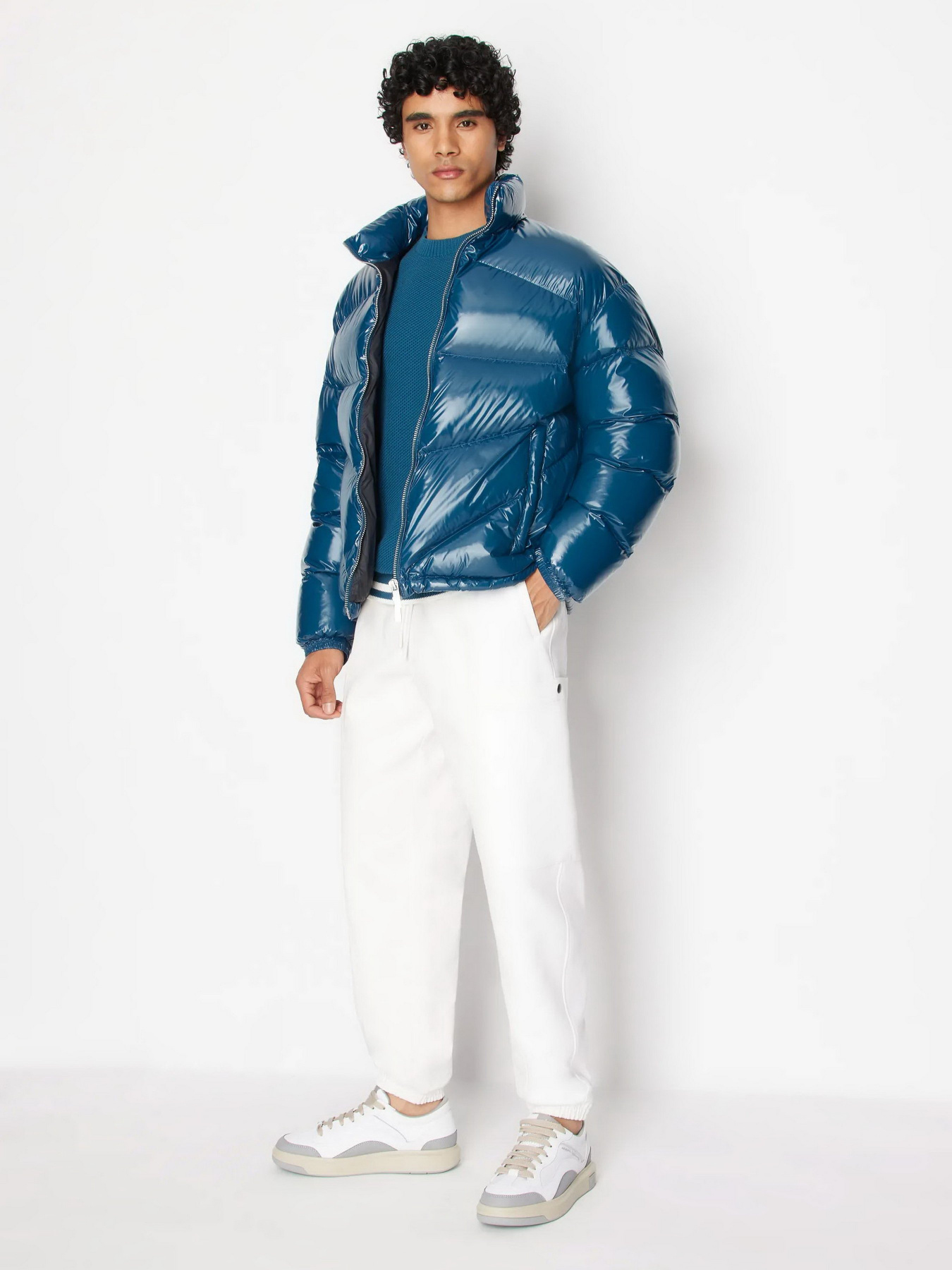 Светри та кардигани Armani Exchange модель 6RZM6A-ZMX8Z-15CR Светри та кардигани Armani Exchange модель 6RZM6A-ZMX8Z-15CR Фото