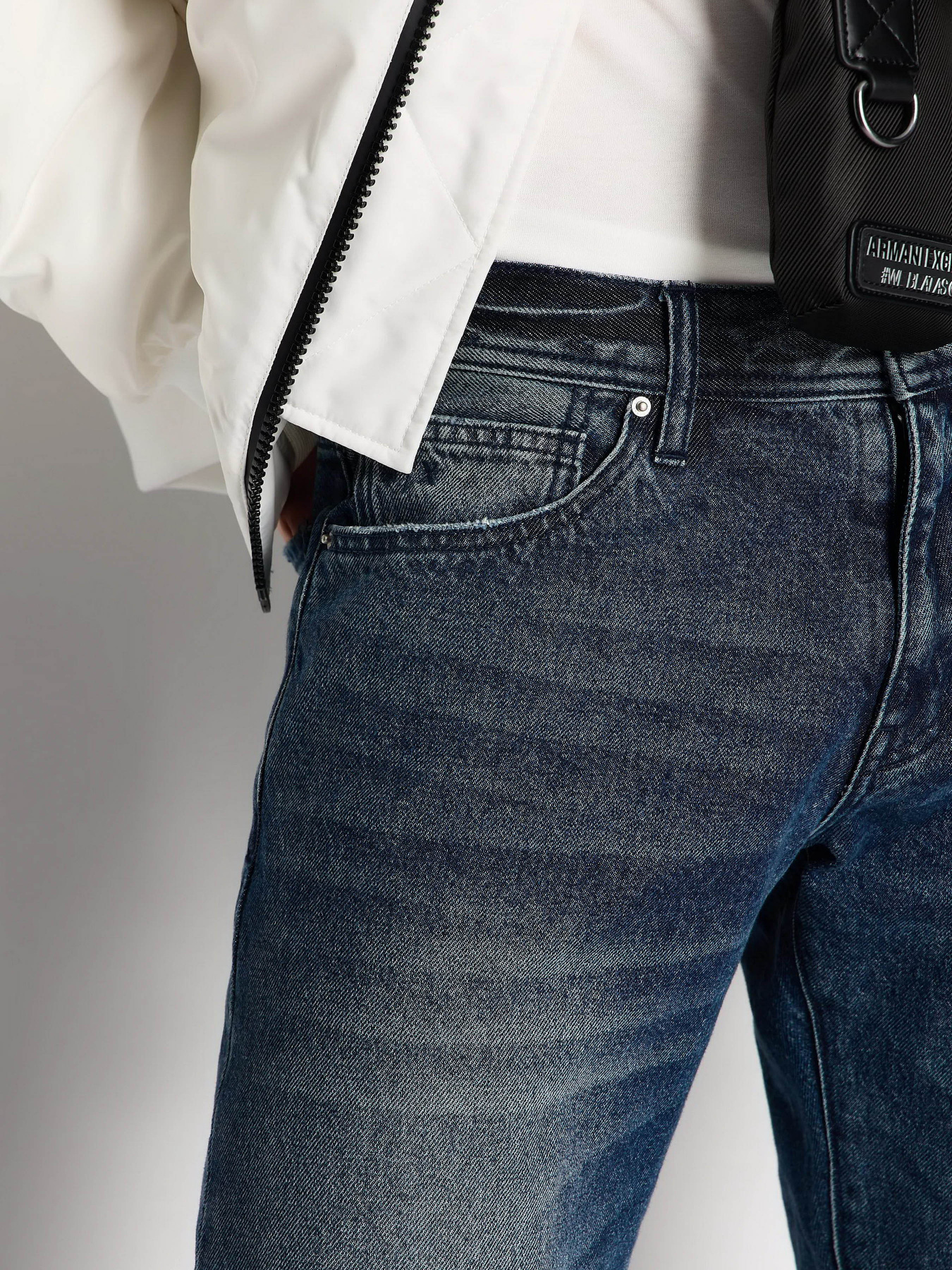 Джинси Armani Exchange J16 модель 6RZJ16-Z18JZ-1500 Джинси Armani Exchange J16 модель 6RZJ16-Z18JZ-1500 Фото