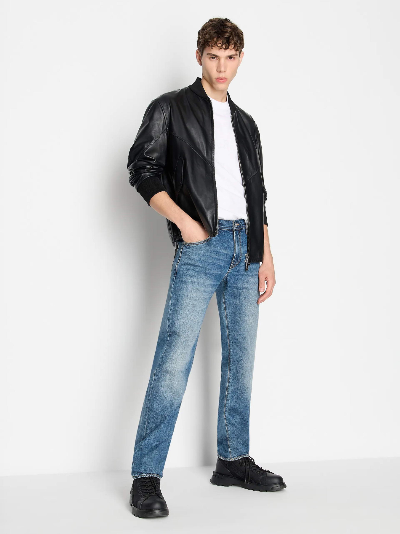 Джинсы Armani Exchange J16 модель 6RZJ16-Z28JZ-1500 Фото