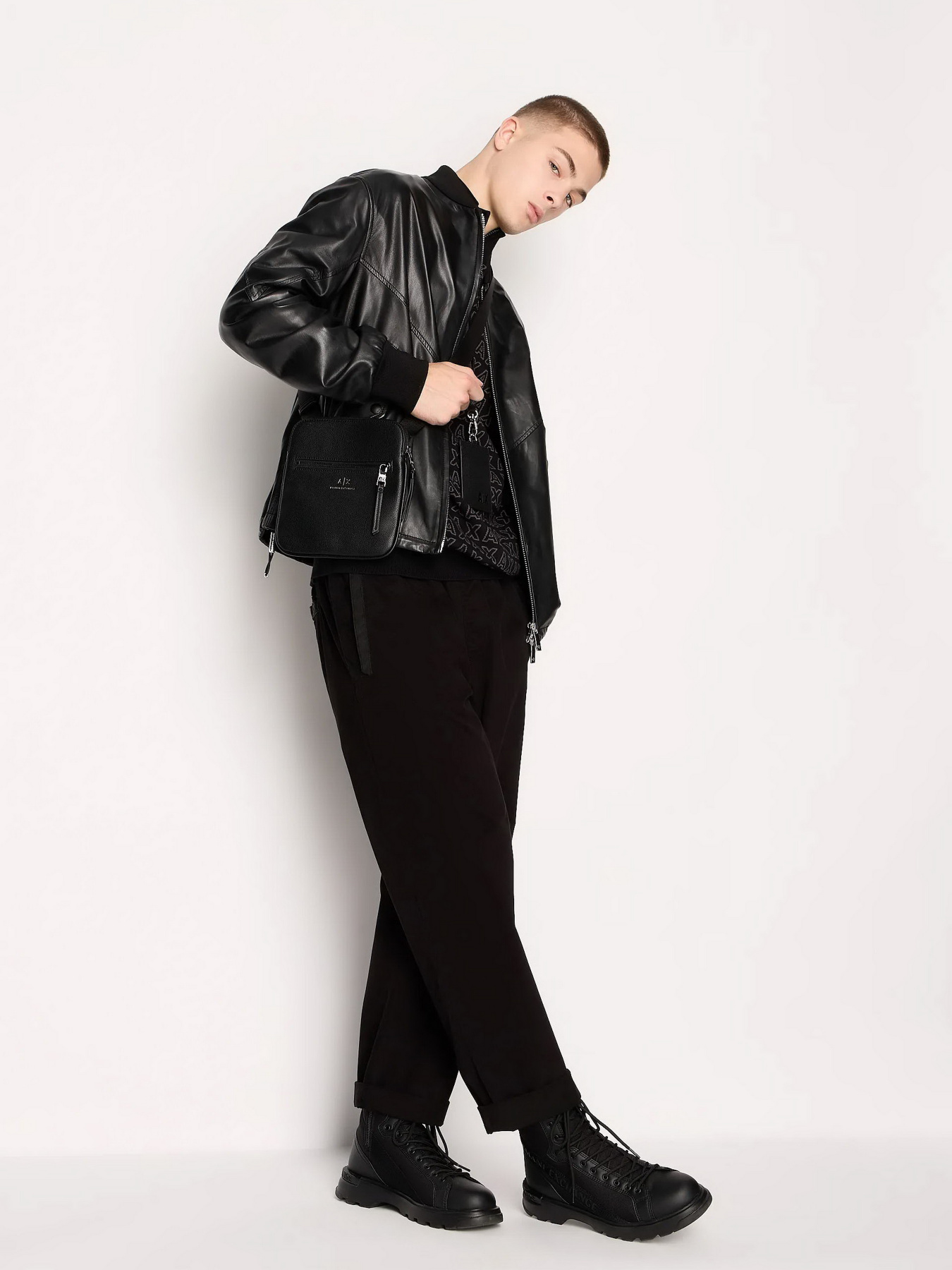 Худі та світшоти Armani Exchange модель 6RZM1K-ZMQ7Z-8274 Худі та світшоти Armani Exchange модель 6RZM1K-ZMQ7Z-8274 Фото