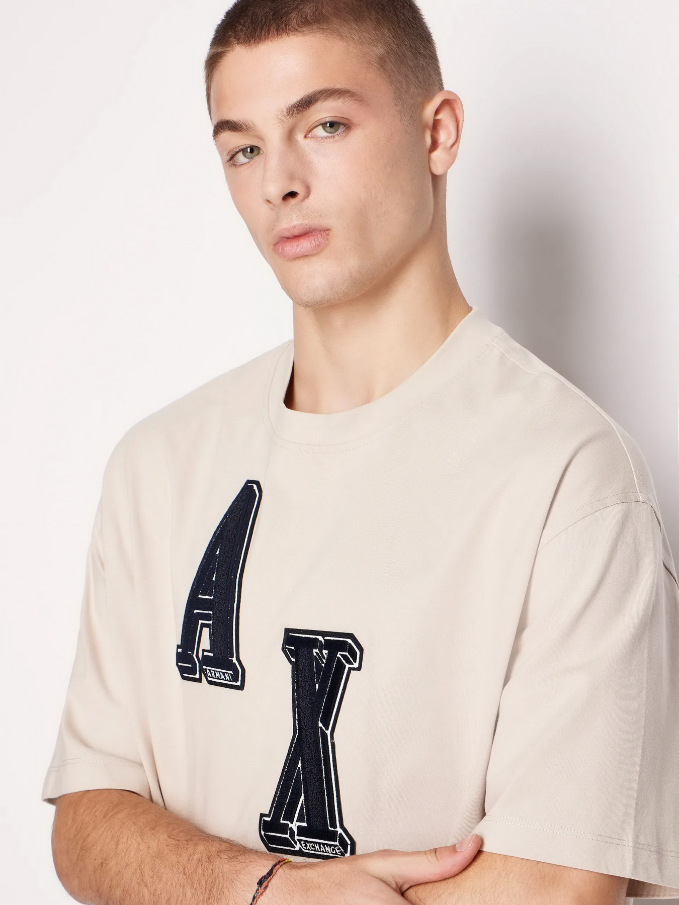 Футболки і поло Armani Exchange Campus модель 6RZMJM-ZJDHZ-1934 Футболки і поло Armani Exchange Campus модель 6RZMJM-ZJDHZ-1934 Фото