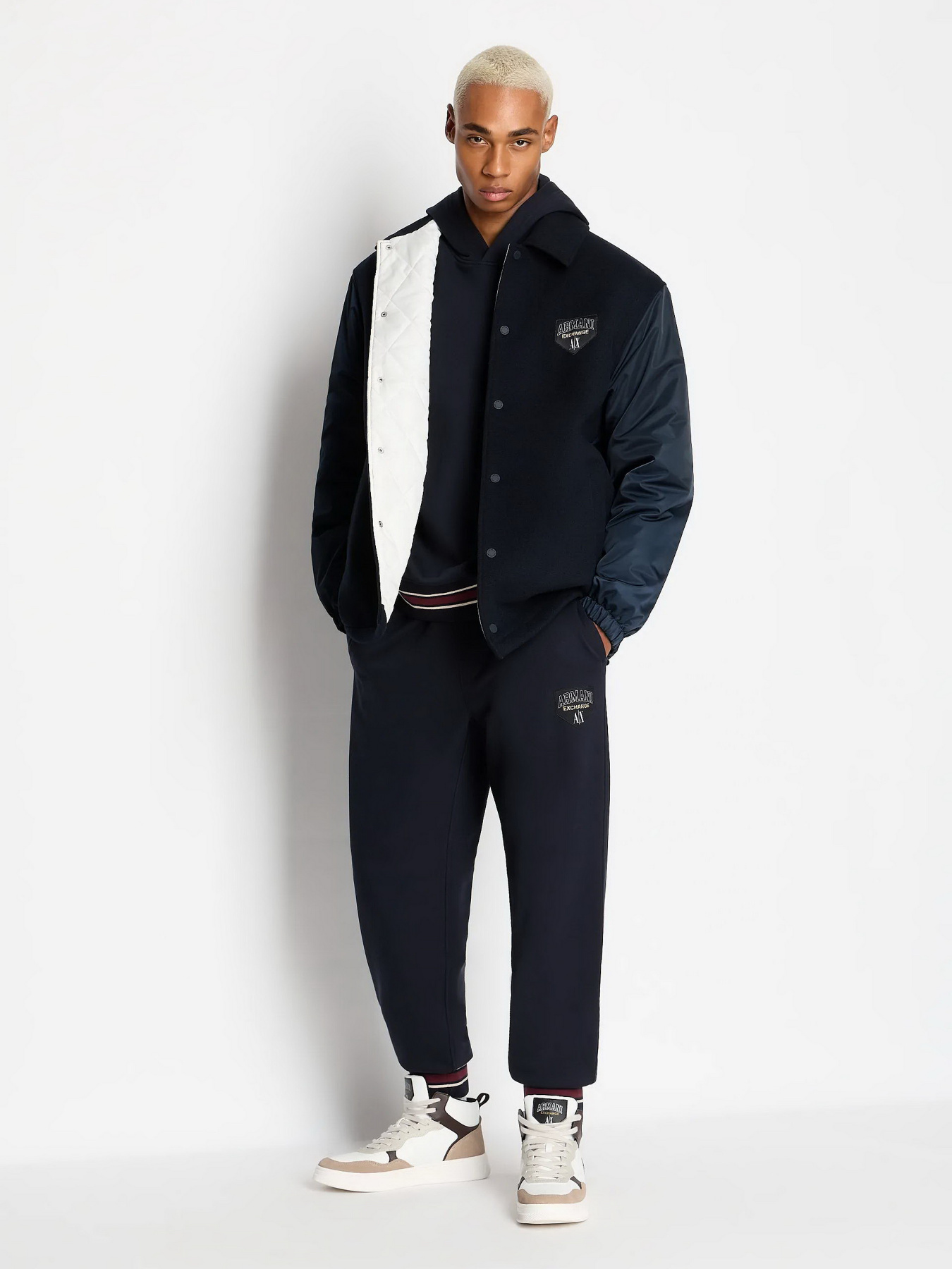 Брюки Armani Exchange модель 6RZPJF-ZJDPZ-1510 Брюки Armani Exchange модель 6RZPJF-ZJDPZ-1510 Фото