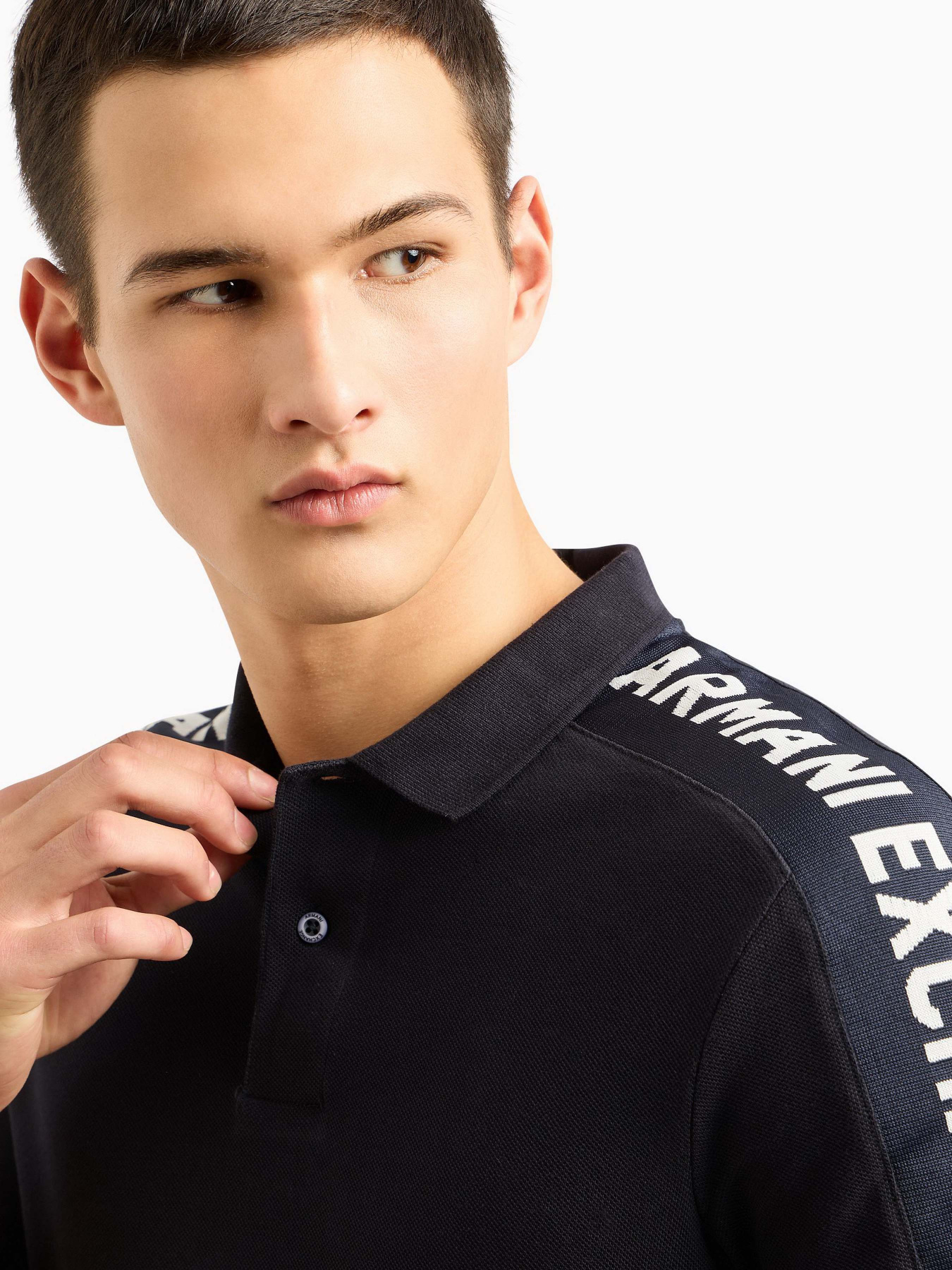 Футболки и поло Armani Exchange модель 3DZFLA-ZJM5Z-1583 Фото