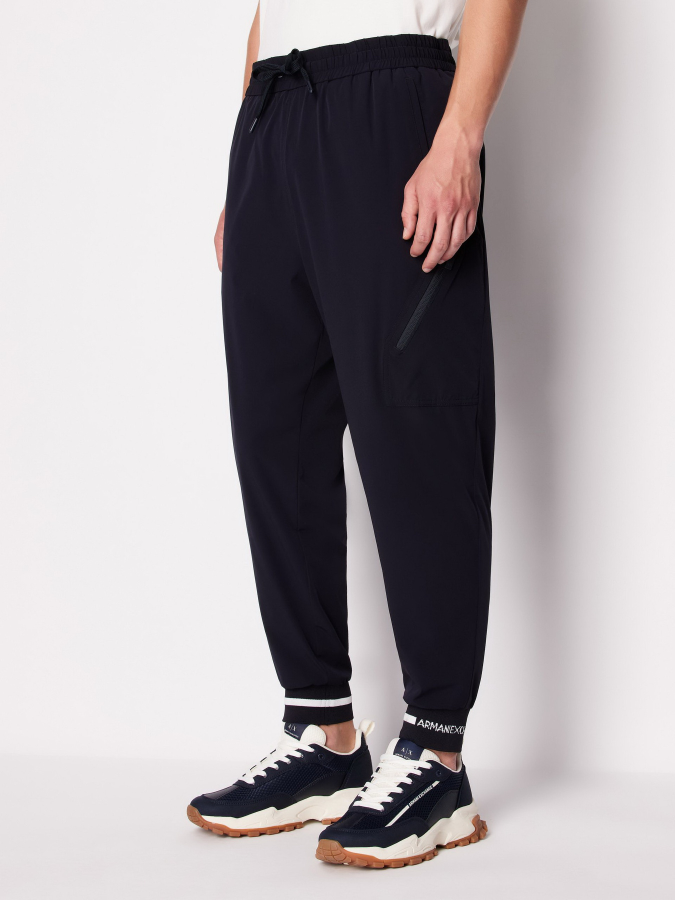 Брюки Armani Exchange модель 3DZPL2-ZN3GZ-1583 Брюки Armani Exchange модель 3DZPL2-ZN3GZ-1583 Фото