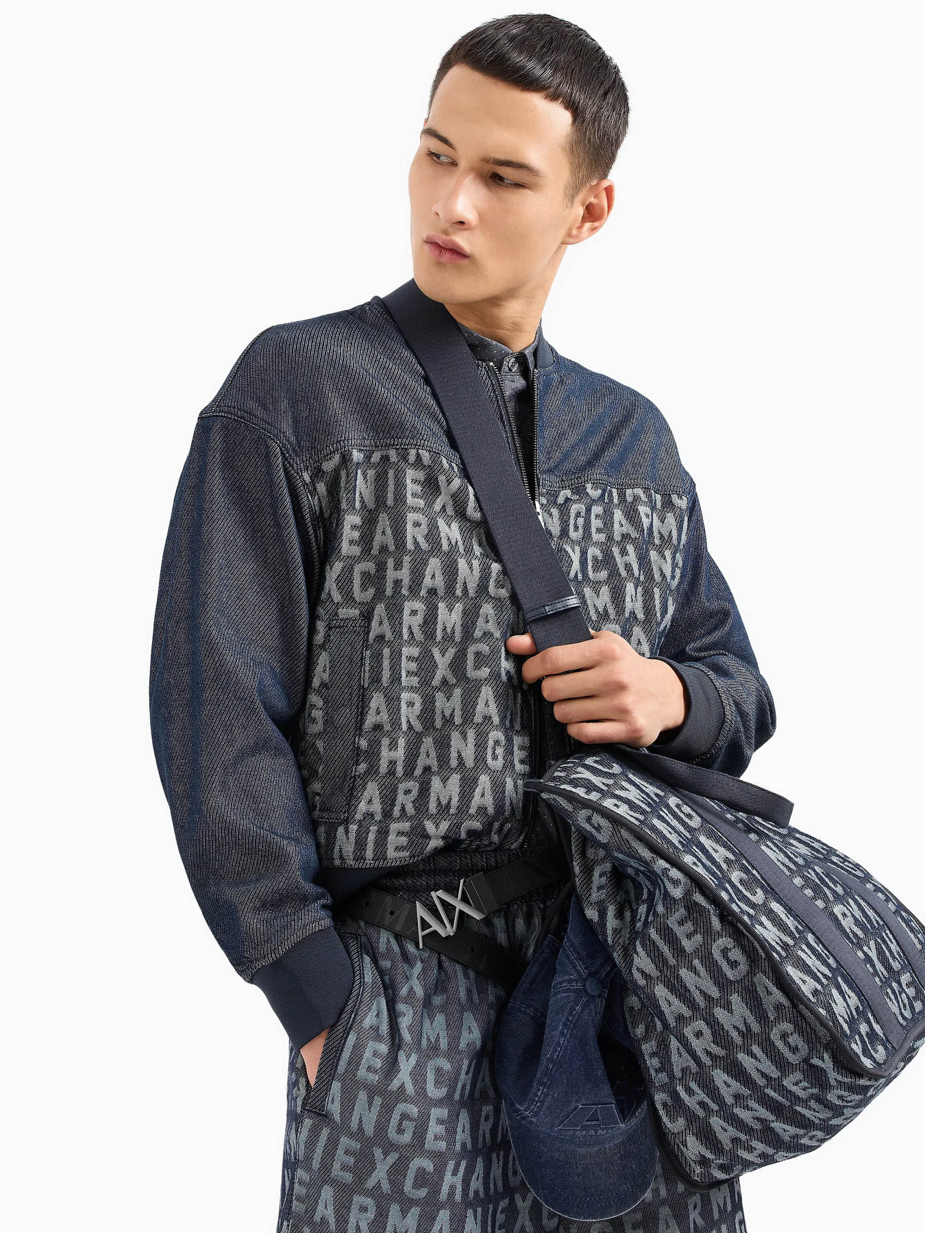 Куртки и дубленки Armani Exchange модель 3DZBD4-Z1W8Z-1500 Фото