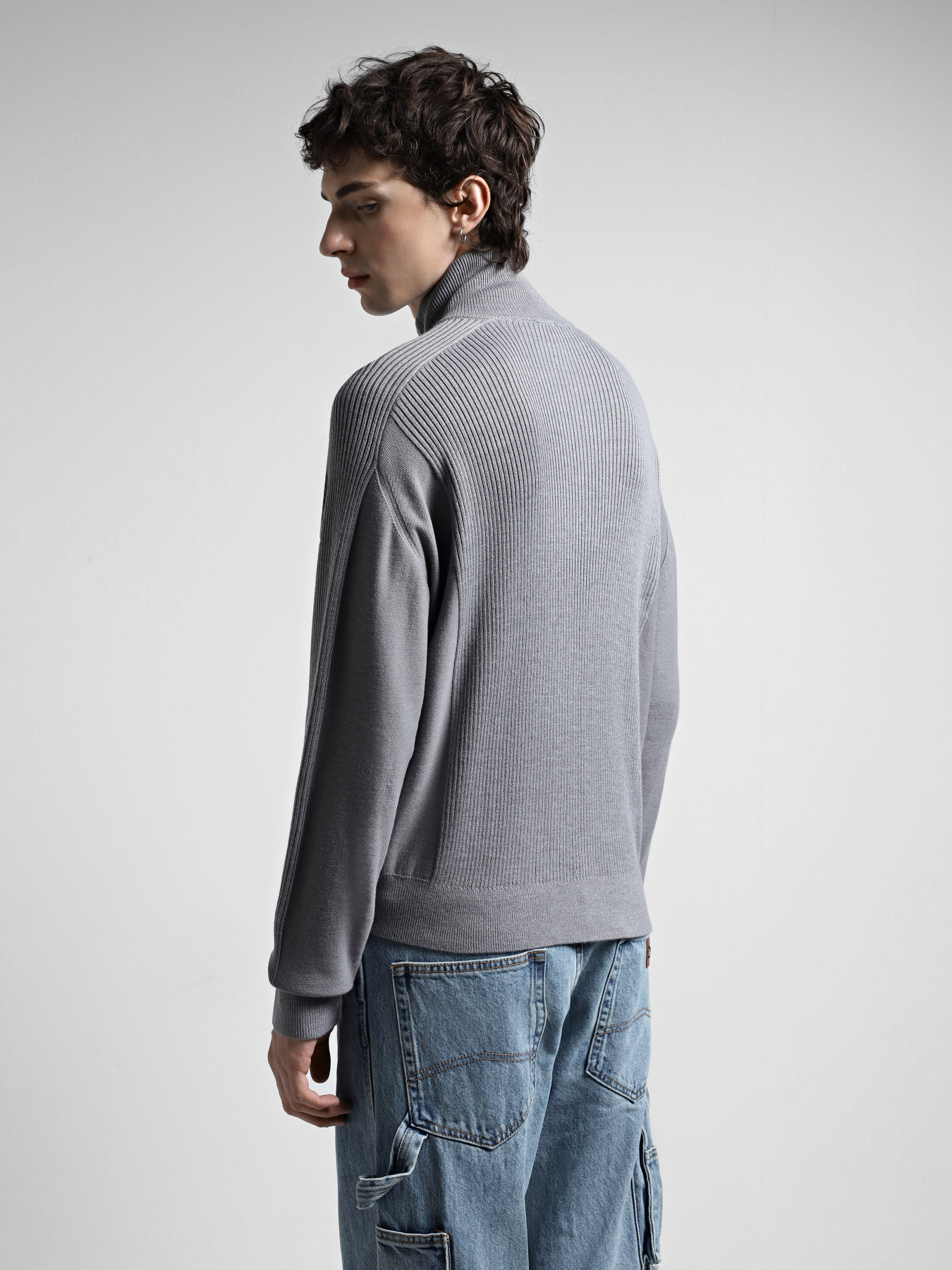 Светри та кардигани Armani Exchange модель 6DZE6G-ZM5BZ-19AA Светри та кардигани Armani Exchange модель 6DZE6G-ZM5BZ-19AA Фото