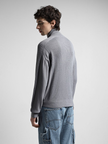 Светри та кардигани Armani Exchange модель 6DZE6G-ZM5BZ-19AA Фото