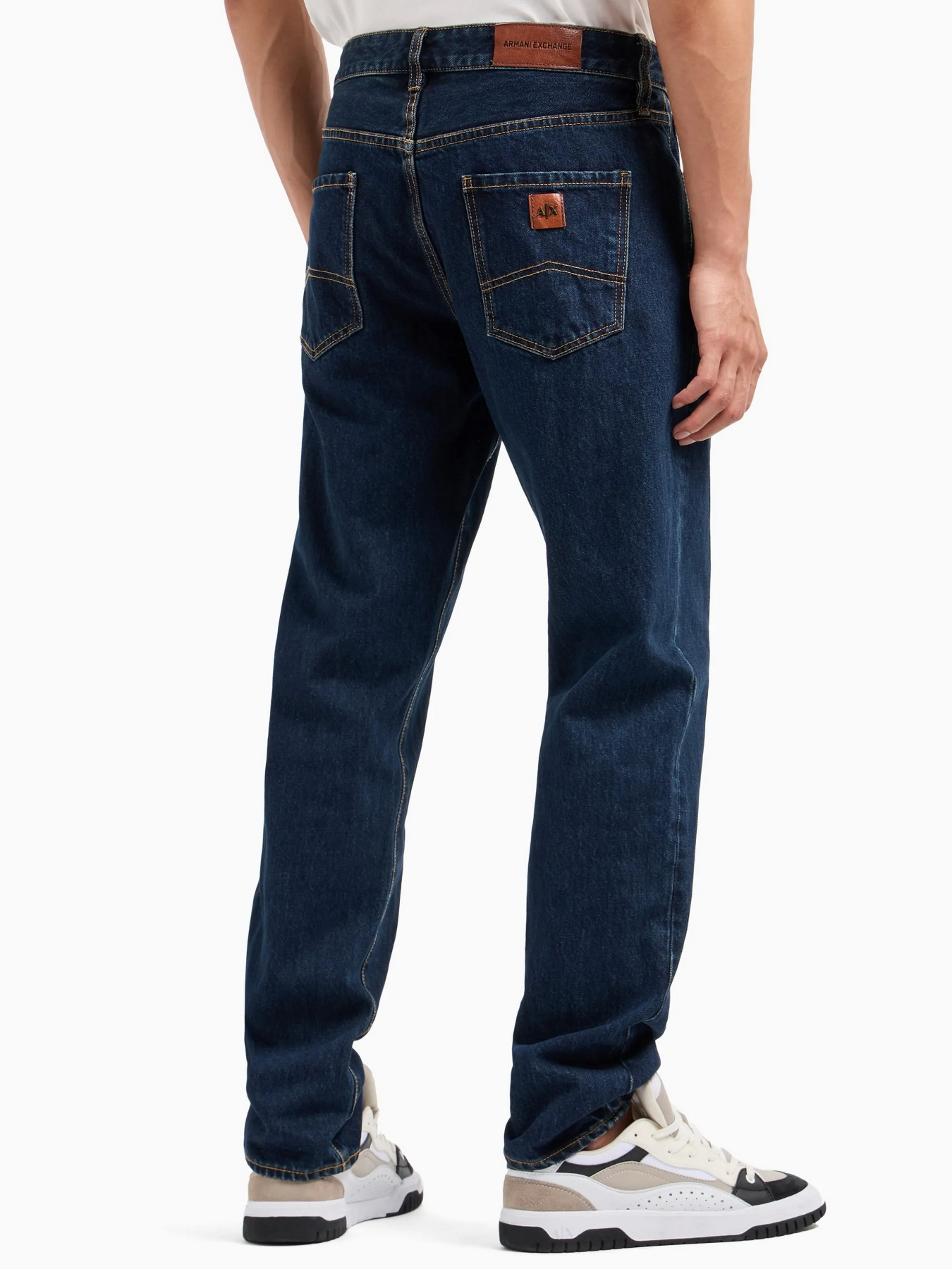 Джинси Armani Exchange модель 6DZJ16-Z1ZSZ-25EX Джинси Armani Exchange модель 6DZJ16-Z1ZSZ-25EX Фото