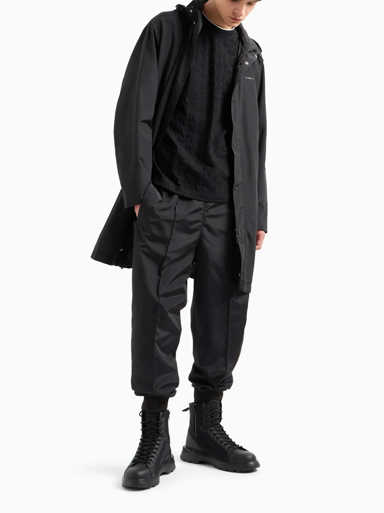 Футболки и поло Armani Exchange модель 6DZTLB-ZJ2ZZ-1200 Фото