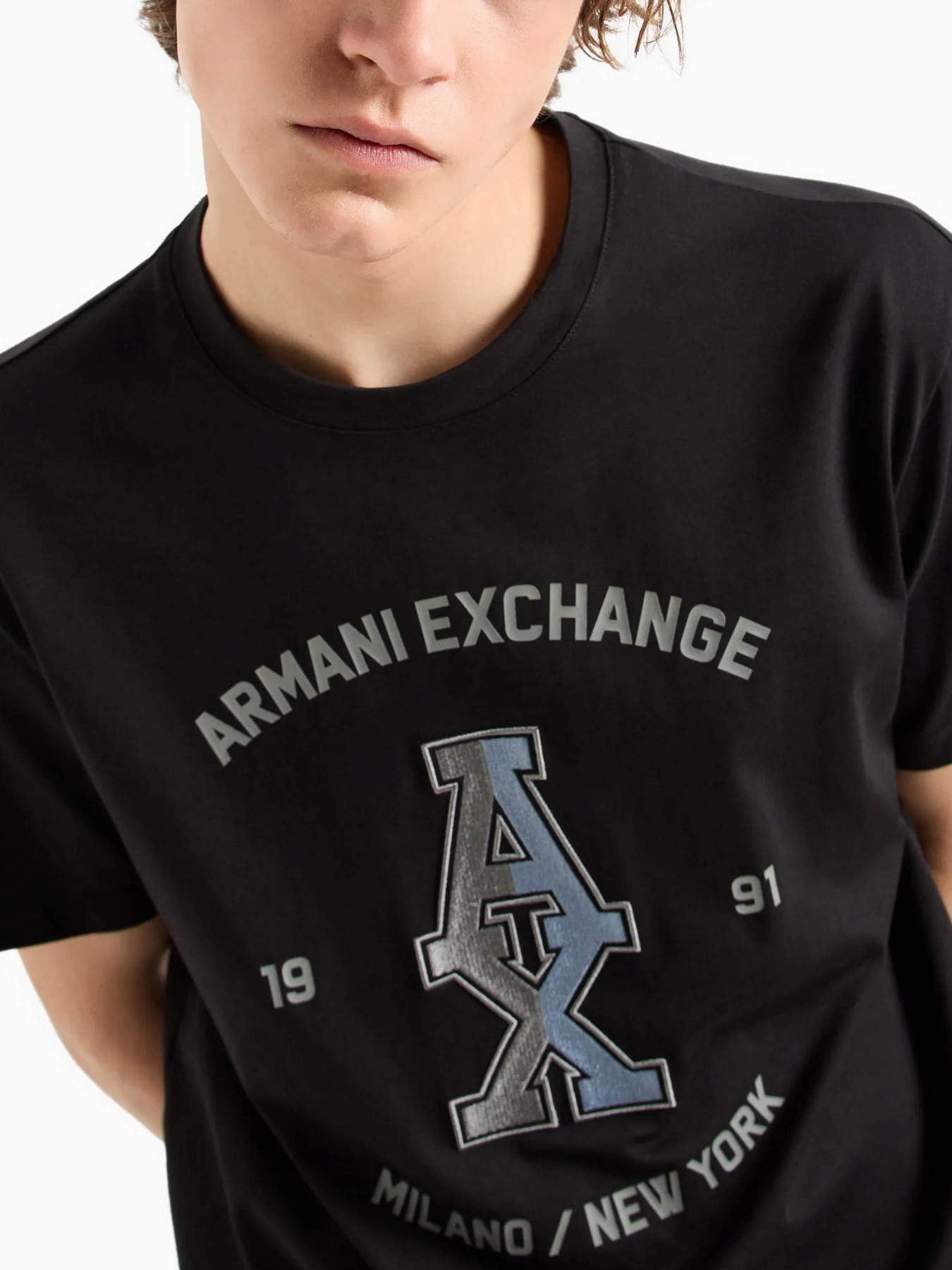 Футболки и поло Armani Exchange модель 6DZTLR-ZJLFZ-1200 Фото