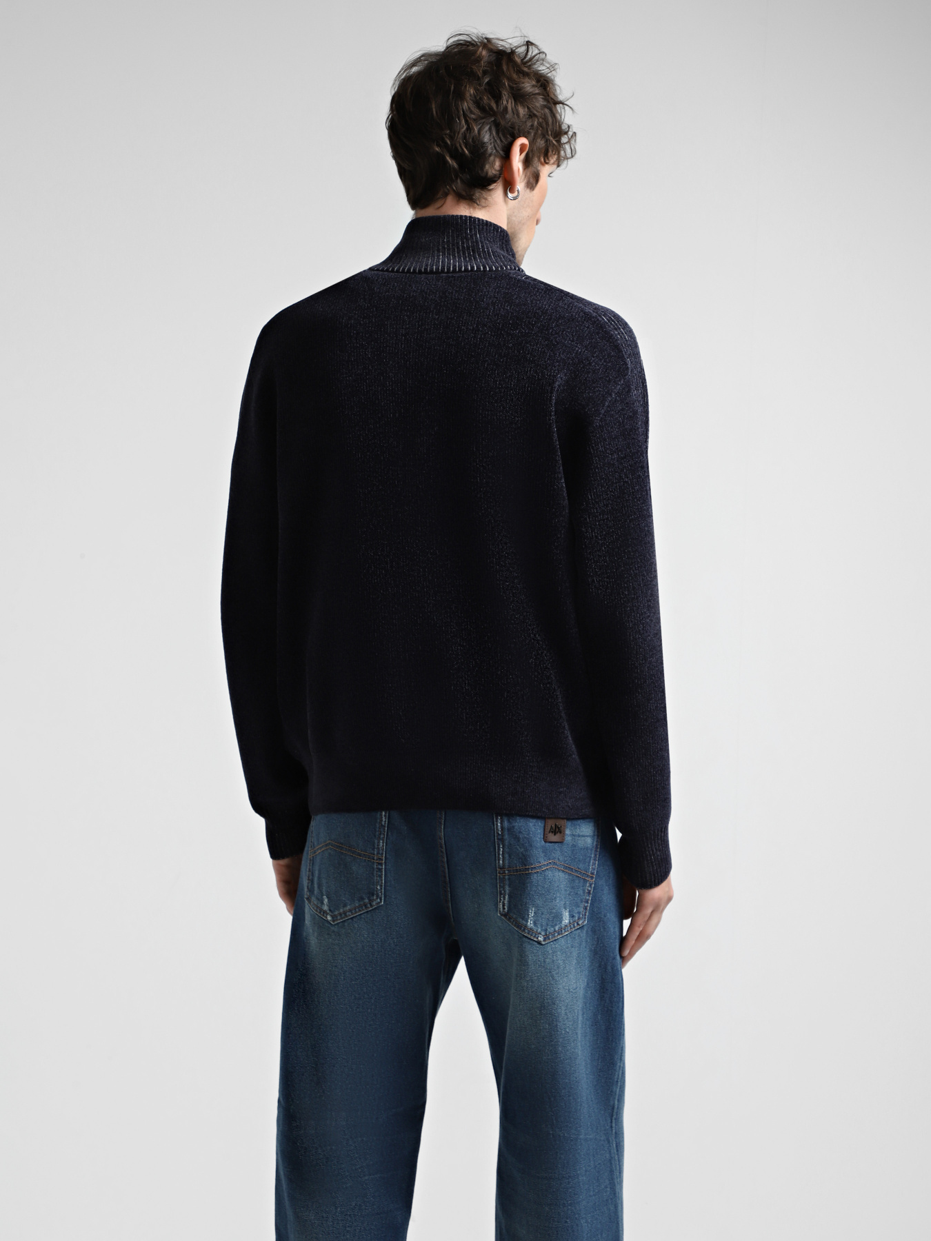 Свитры и кардиганы Armani Exchange модель 6DZM1K-ZM4LZ-25FT Фото