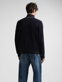 Свитры и кардиганы Armani Exchange модель 6DZM1K-ZM4LZ-25FT Фото