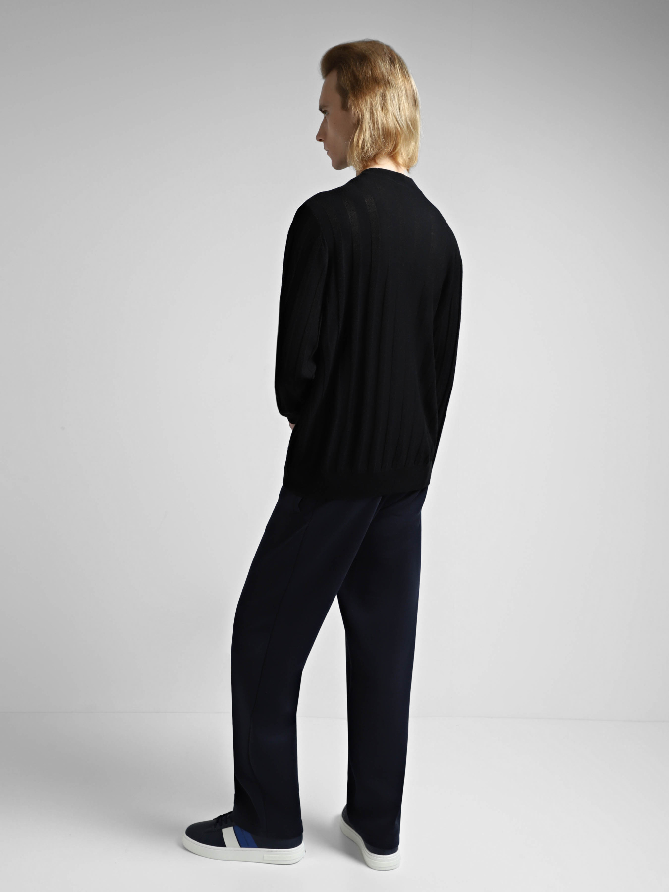 Светри та кардигани Armani Exchange модель 6DZM2L-ZMM9Z-1200 Светри та кардигани Armani Exchange модель 6DZM2L-ZMM9Z-1200 Фото