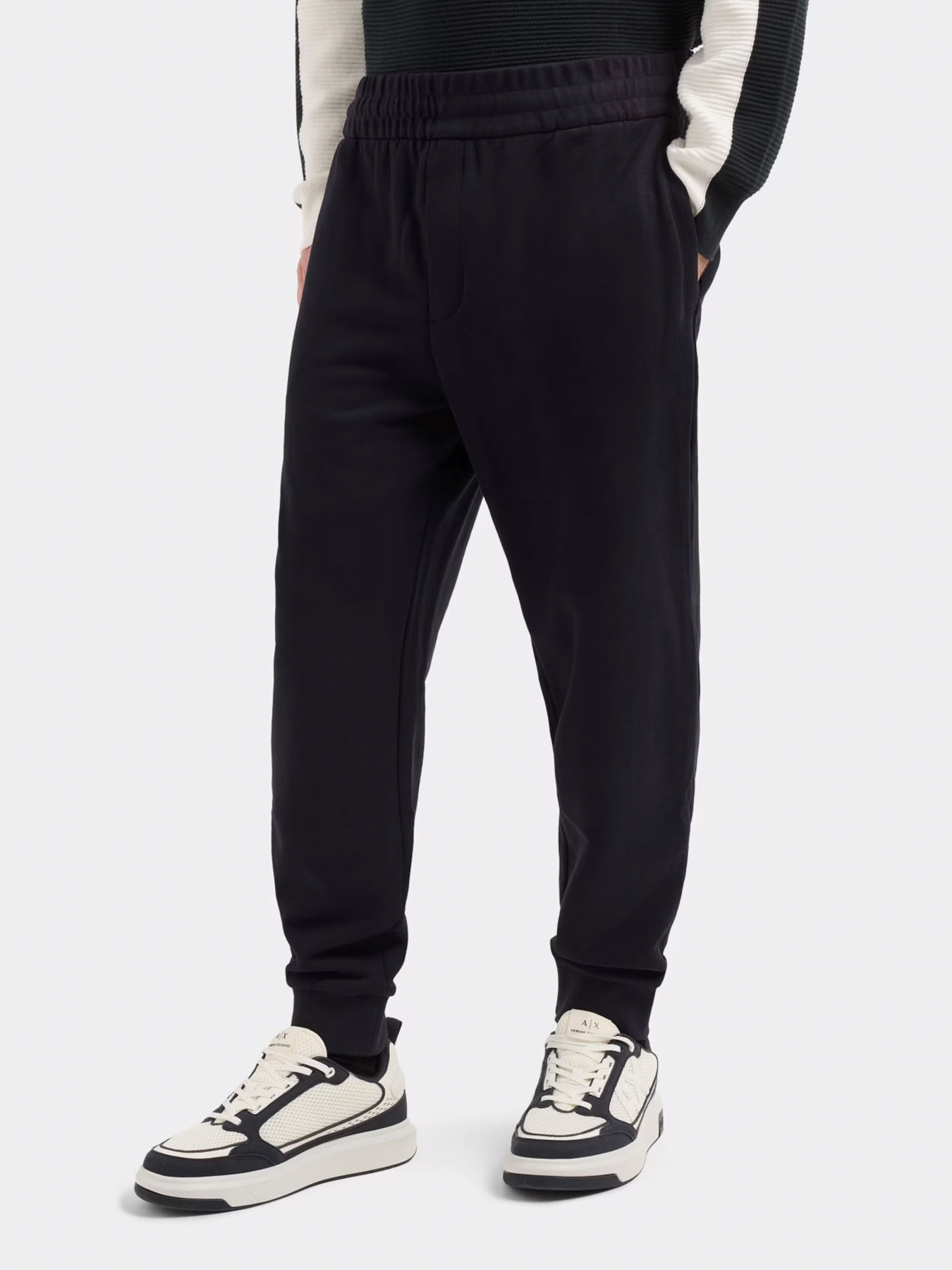 Брюки Armani Exchange модель XM000292-AF12656-UB101 Фото