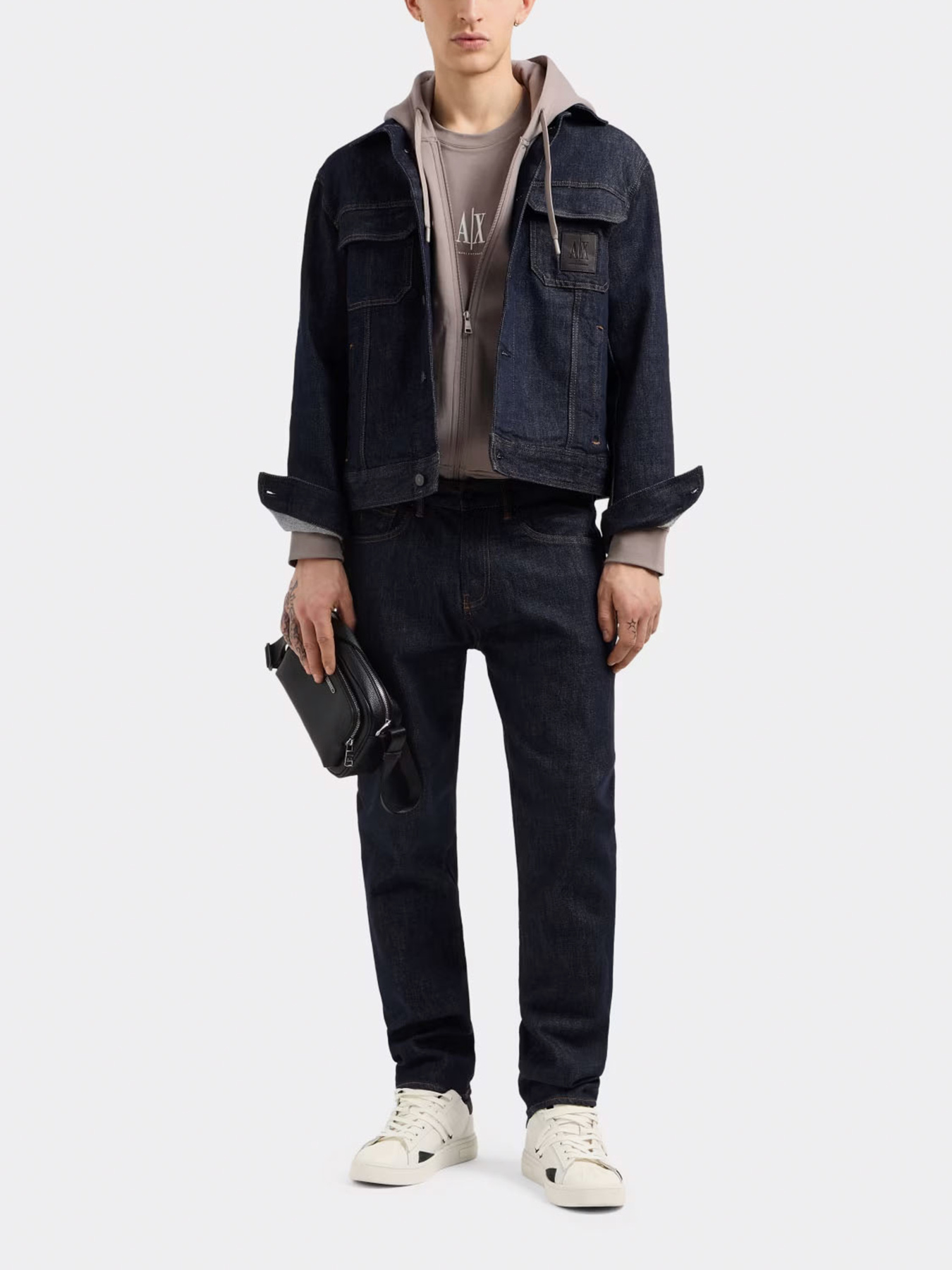 Футболки и поло Armani Exchange модель XM000363-AF12308-U6107 Футболки и поло Armani Exchange модель XM000363-AF12308-U6107 Фото