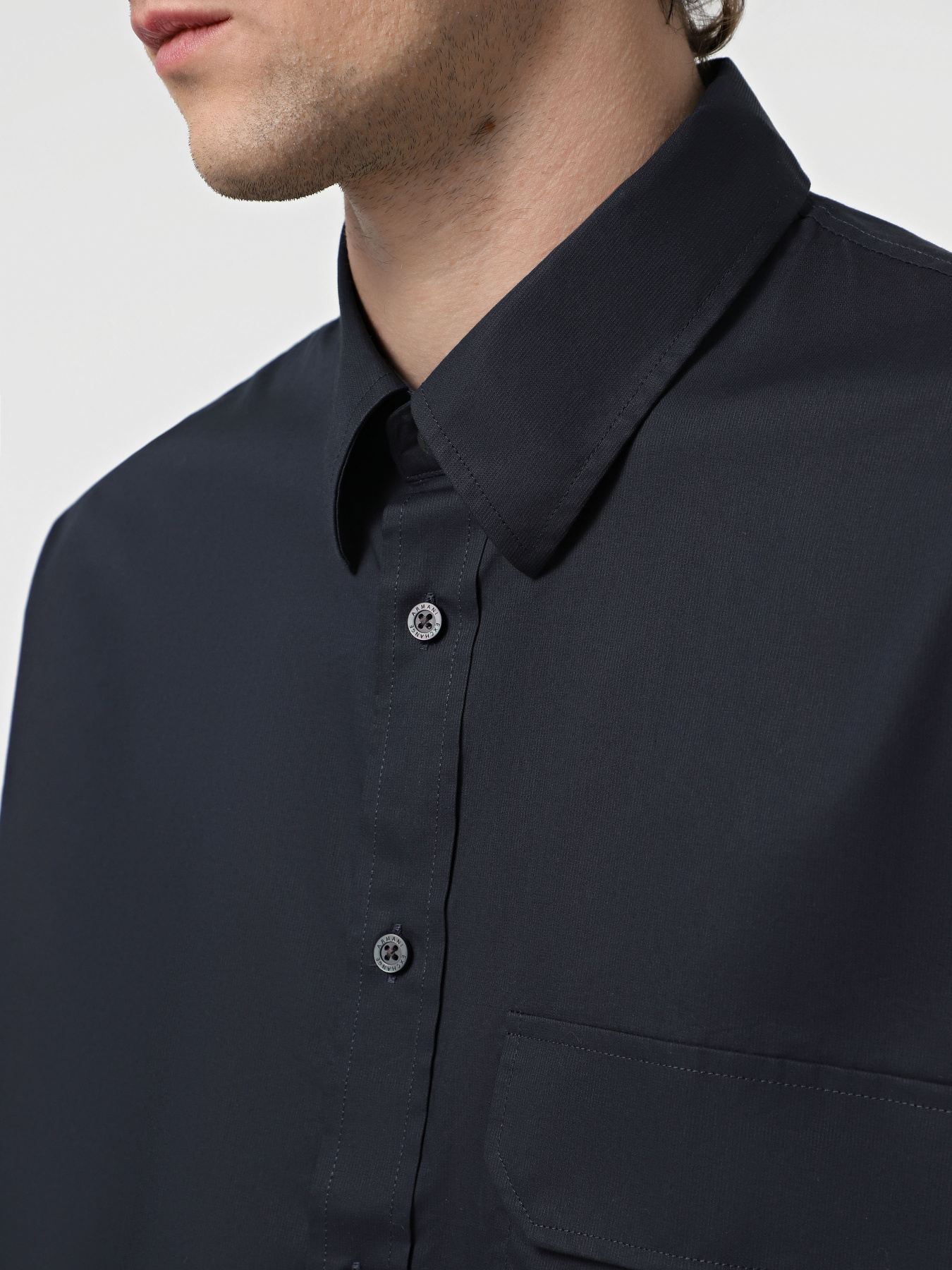 Рубашки Armani Exchange модель XM000449-AF13167-UB101 Рубашки Armani Exchange модель XM000449-AF13167-UB101 Фото