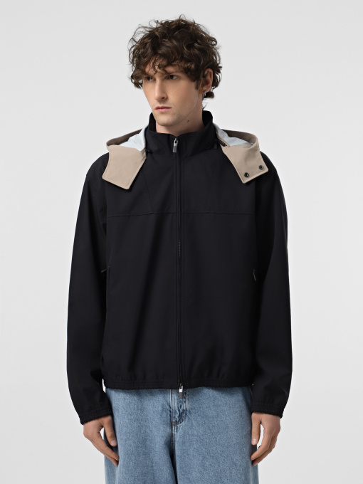 Куртки и дубленки Armani Exchange модель XM001243-AF13132-UB101 Фото