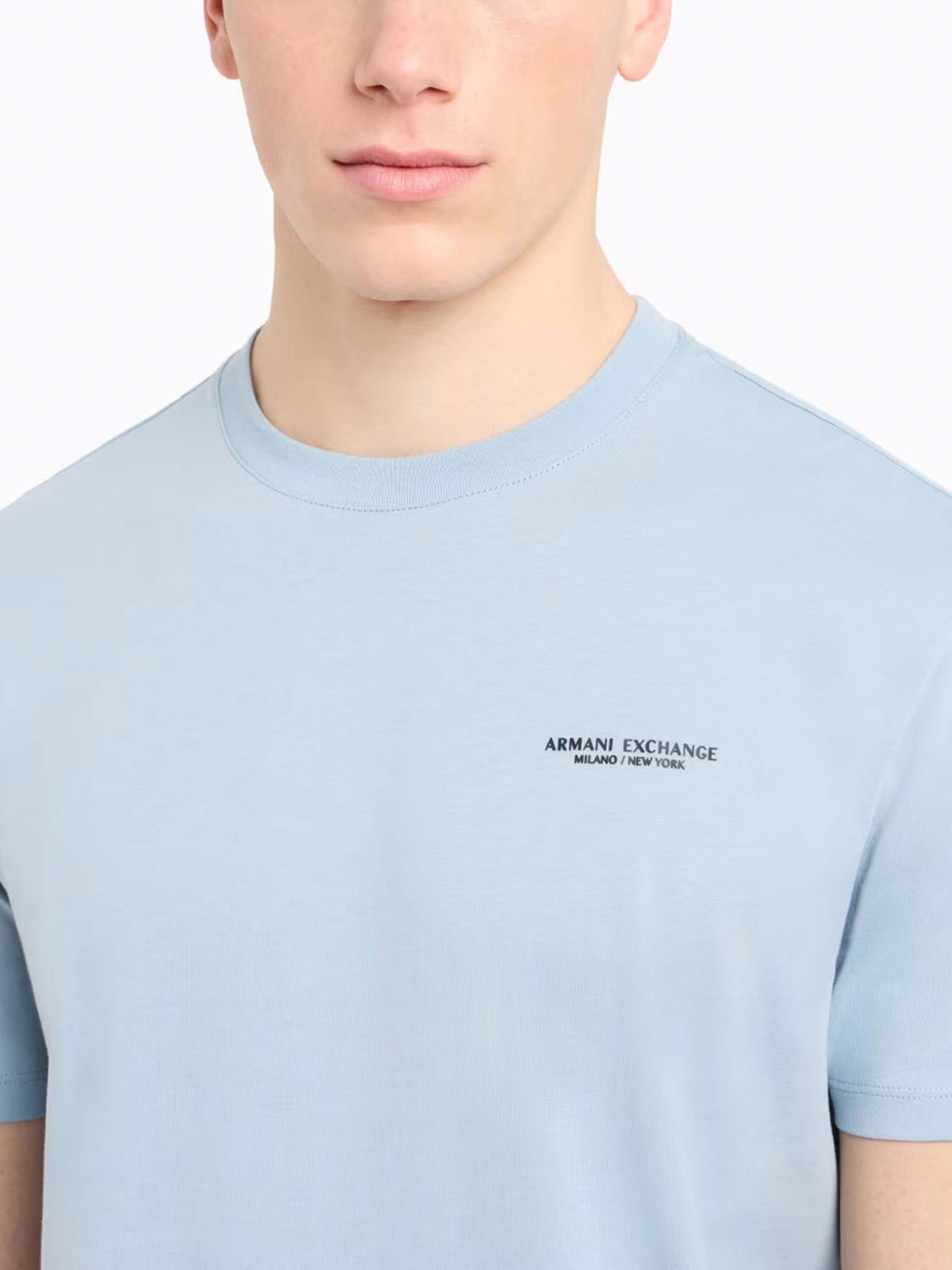 Футболки і поло Armani Exchange модель 8NZT91-Z8H4Z-U9287 Футболки і поло Armani Exchange модель 8NZT91-Z8H4Z-U9287 Фото