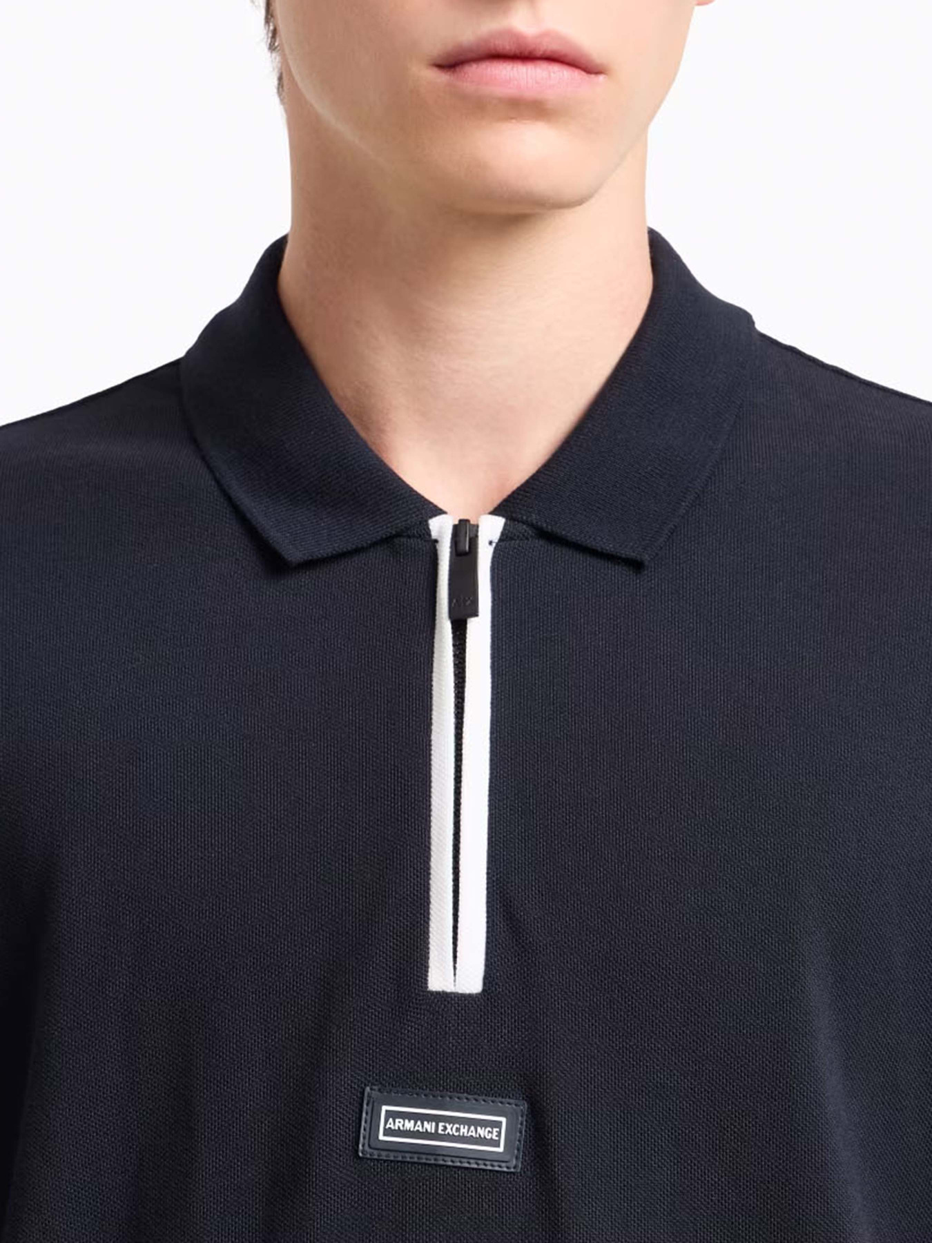 Футболки і поло Armani Exchange модель XM000221-AF10366-UB101 Футболки і поло Armani Exchange модель XM000221-AF10366-UB101 Фото