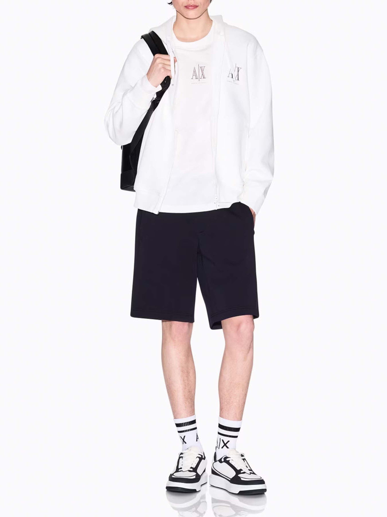 Шорти Armani Exchange модель XM000372-AF10818-UB101 Фото