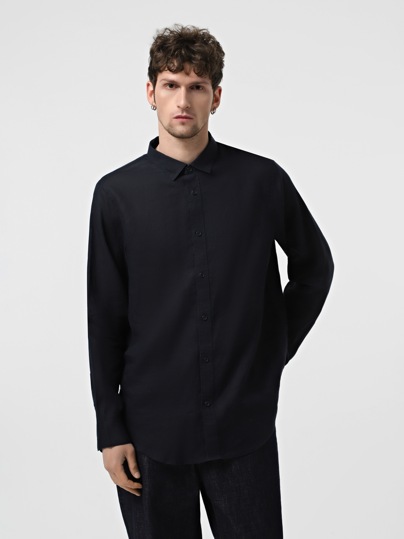 Рубашки Armani Exchange модель XM001221-AF14619-UB101 Рубашки Armani Exchange модель XM001221-AF14619-UB101 Фото