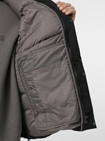 Куртки та дублянки Armani Exchange модель XM001100-AF16340-UC001 Фото
