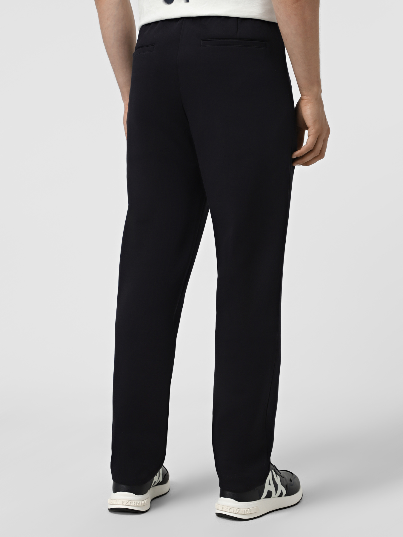 Брюки Armani Exchange модель XM001302-AF10818-UB101 Брюки Armani Exchange модель XM001302-AF10818-UB101 Фото