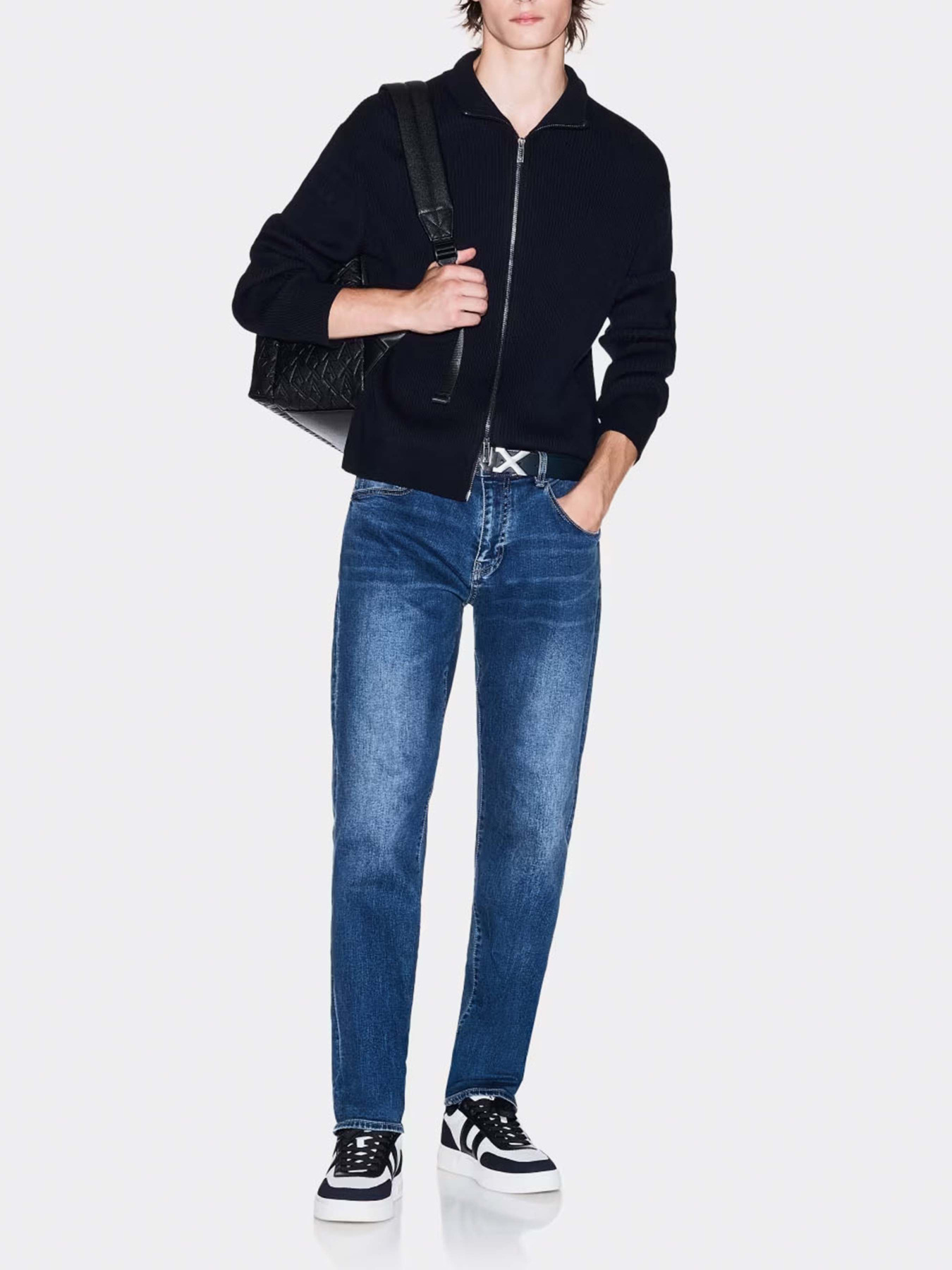 Светри та кардигани Armani Exchange модель XM000912-AF10348-UB101 Фото