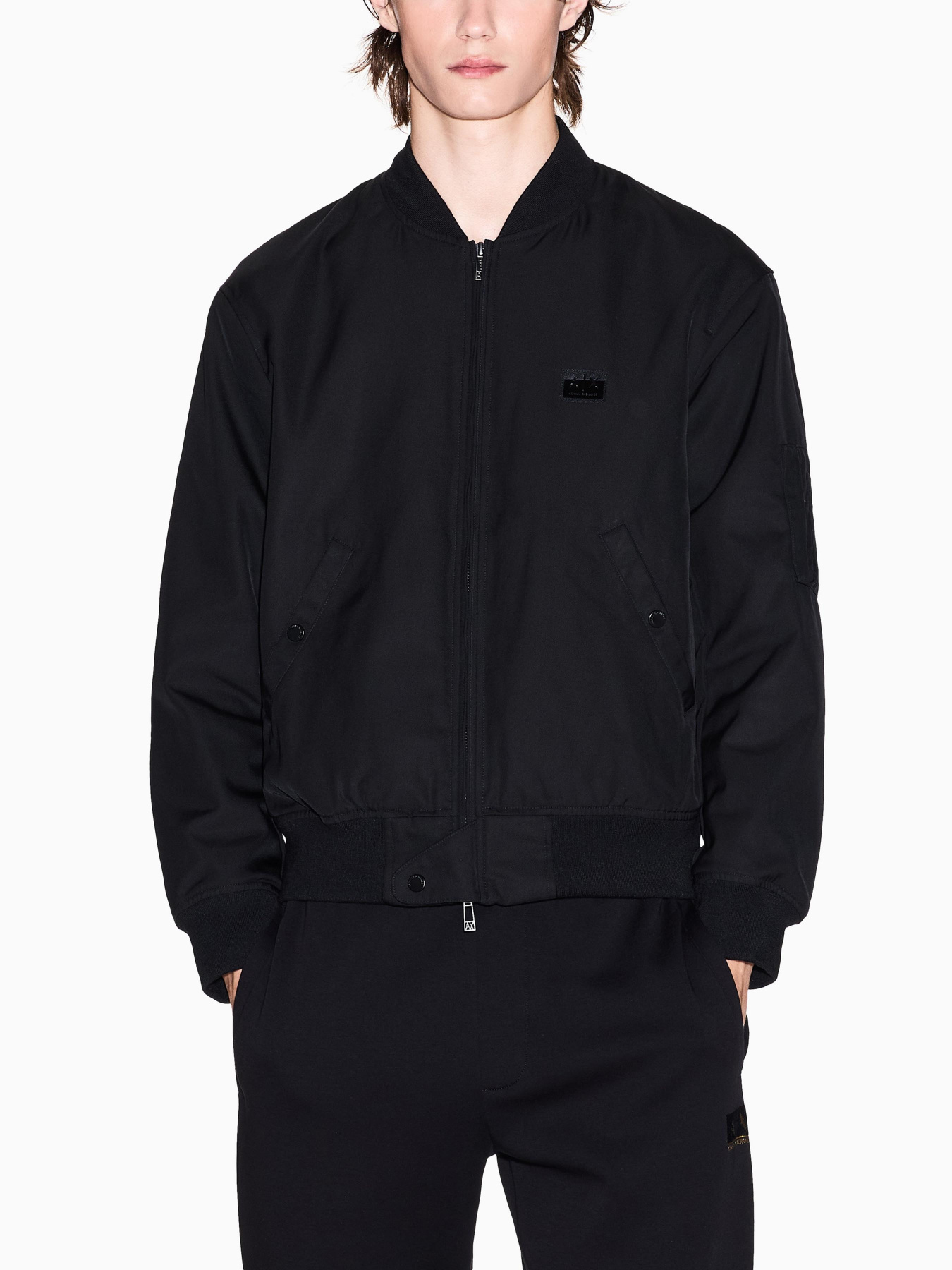 Куртки и дубленки Armani Exchange модель XM001137-AF16672-UC001 Фото