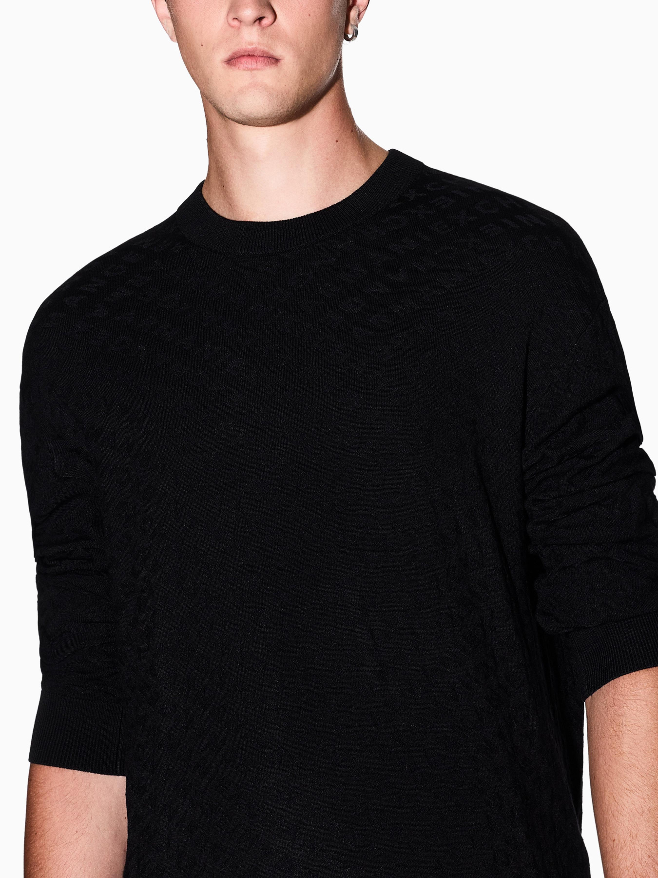 Свитры и кардиганы Armani Exchange модель XM001316-AF10454-UC001 Свитры и кардиганы Armani Exchange модель XM001316-AF10454-UC001 Фото