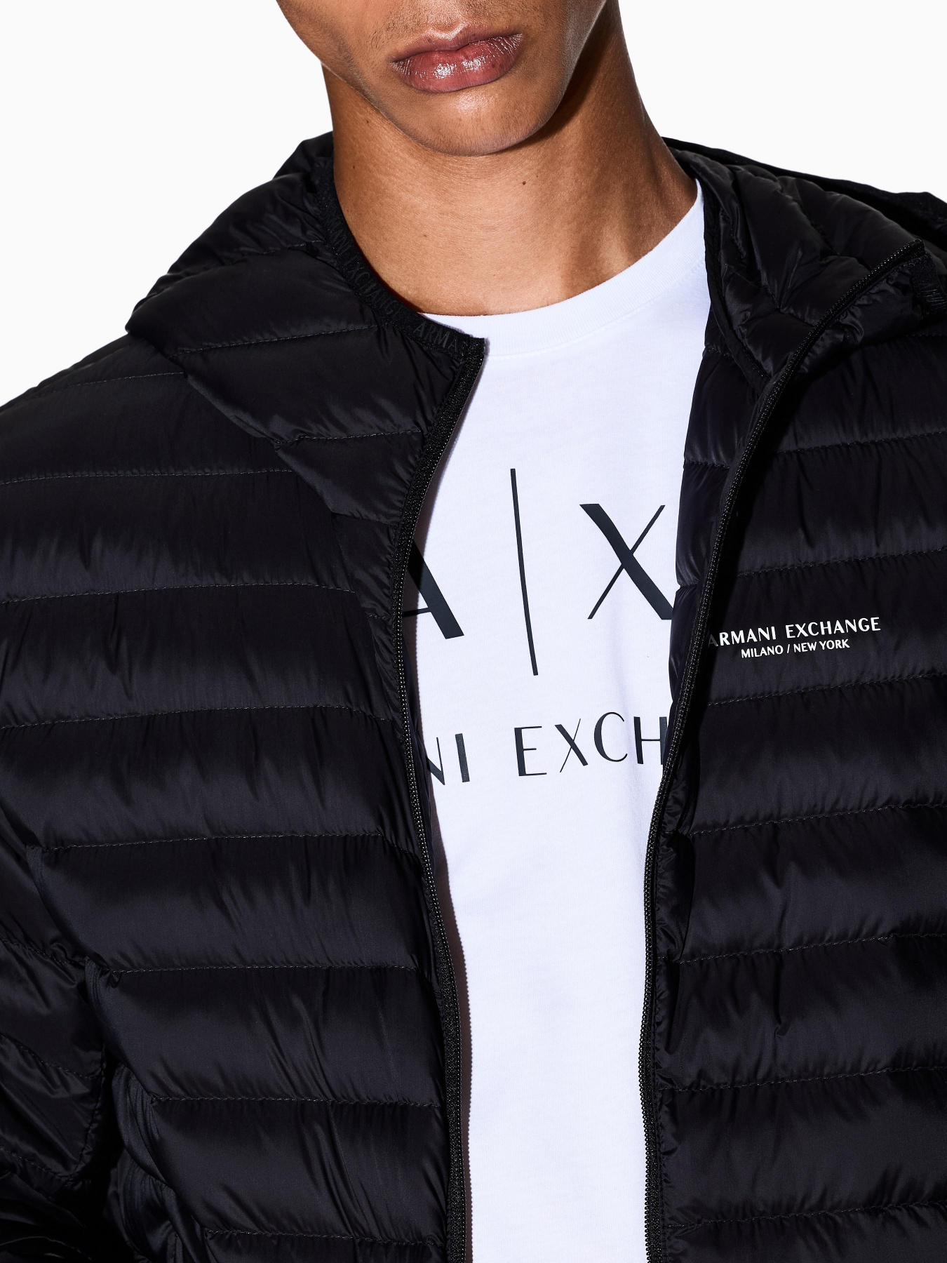 Куртки та дублянки Armani Exchange модель XM001577-AF16927-UC001 Куртки та дублянки Armani Exchange модель XM001577-AF16927-UC001 Фото