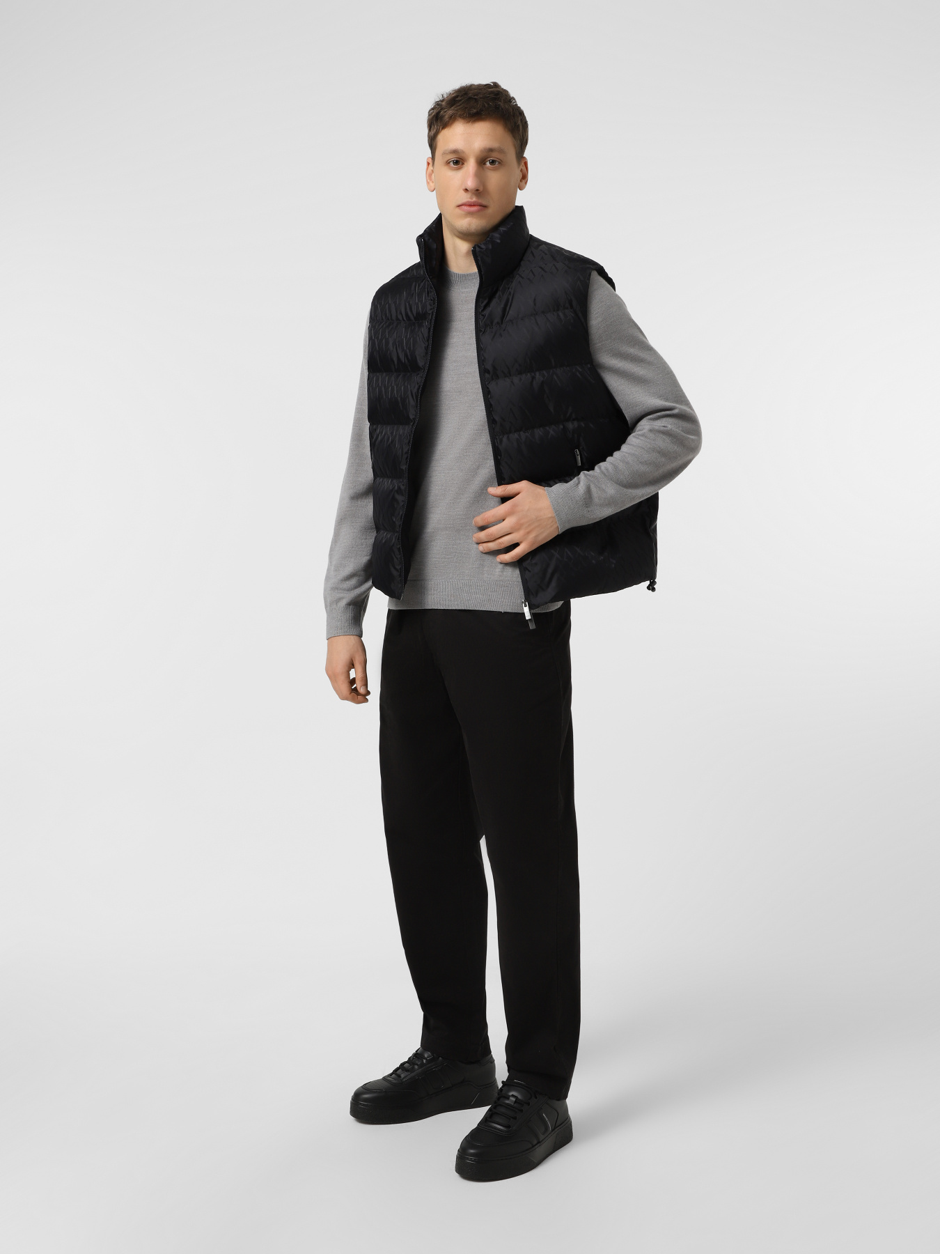 Куртки та дублянки Armani Exchange модель XM001581-AF16628-UB101 Куртки та дублянки Armani Exchange модель XM001581-AF16628-UB101 Фото