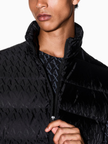 Куртки та дублянки Armani Exchange модель XM001581-AF16628-UC001 Фото