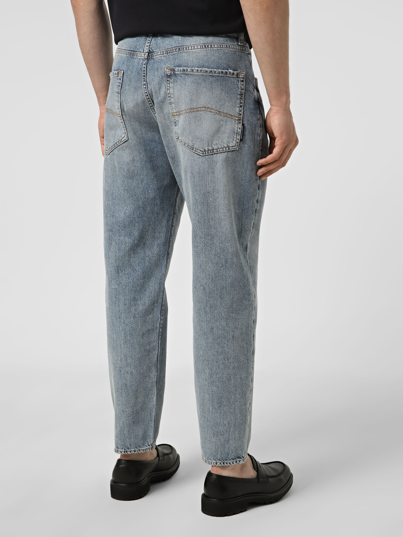 Джинси Armani Exchange модель XM000075-AF24014-MB001 Джинси Armani Exchange модель XM000075-AF24014-MB001 Фото